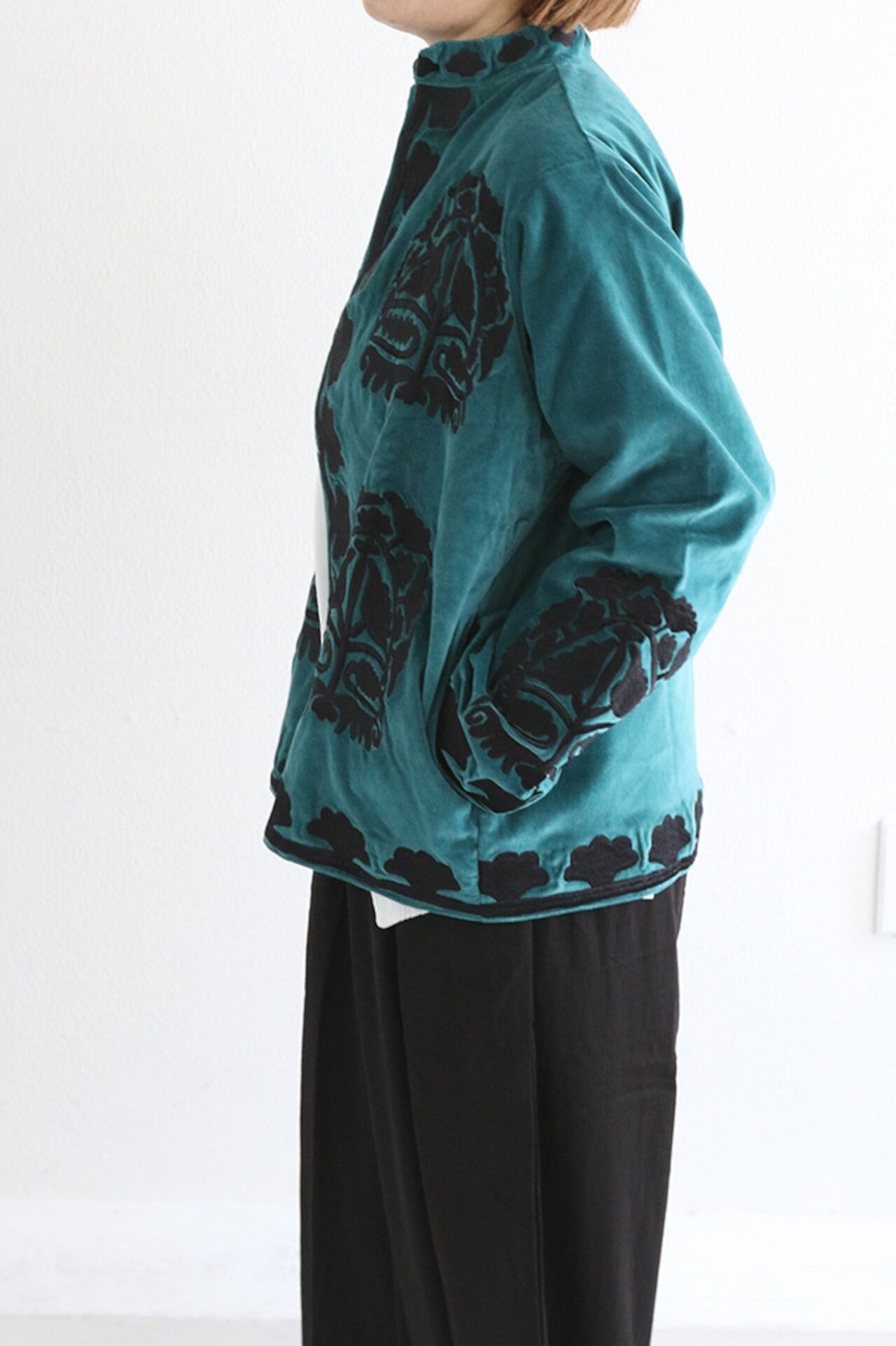 刺繍ベロアジャケット(5W36011E) | ZURI