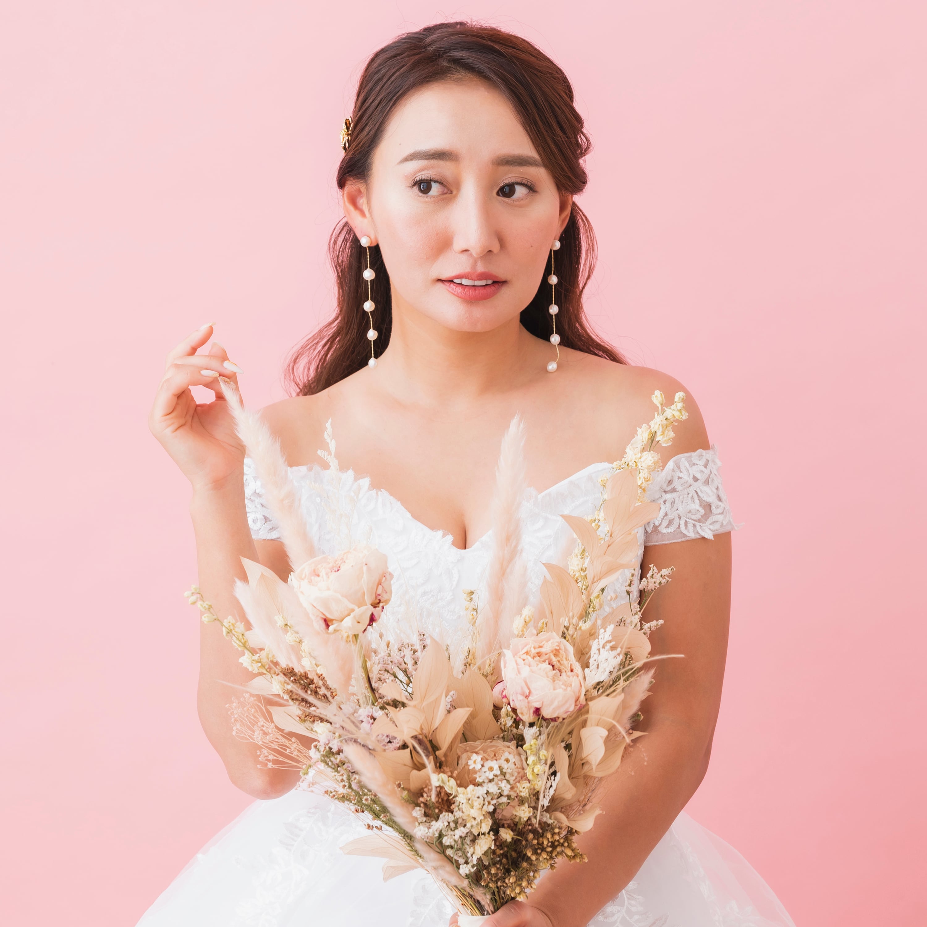 ピアス　赤　ピンク　春　花見　大人　デート　推し活　ドレス　パール　ビーズ　清楚 Evelyn 淡水パール5連ピアス 1030 | ウェディング・ブライダル