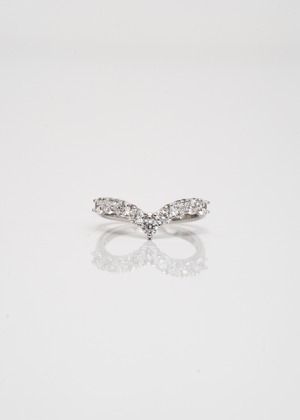9/26(土)発売【CREA LUXE】 Chevron Crystal Ring