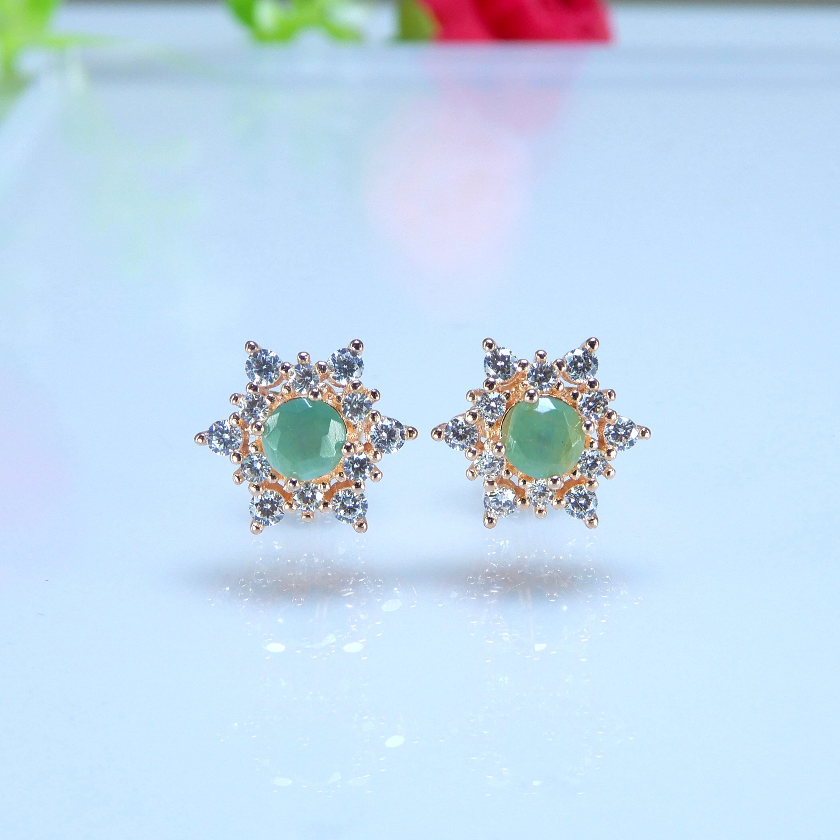 氷の結晶ピアス♦︎グランディディエライト♦︎PGカラー