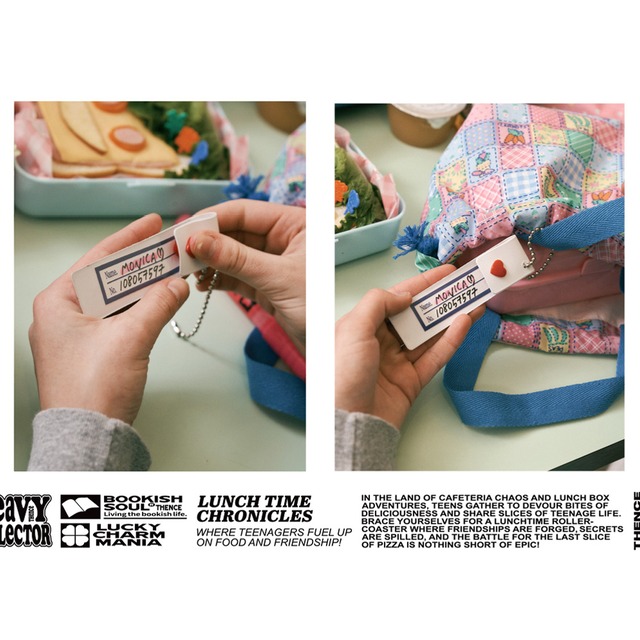 Mini Pocket キーホルダー（White）