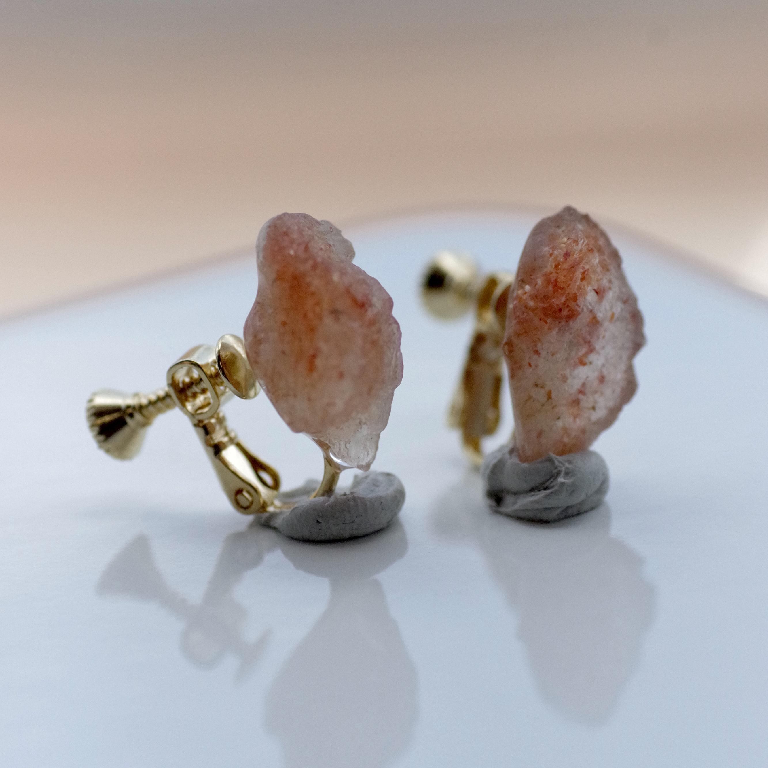 一点物】 サンストーン イヤリング 原石 鉱物 天然石 ハンドメイド