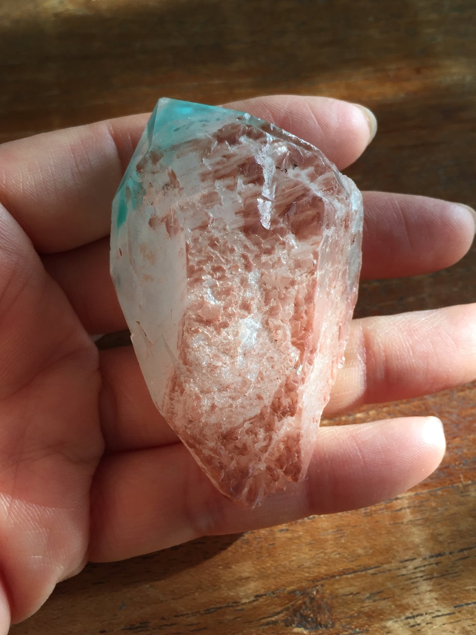 アホアイト イン クォーツ (メッシーナ産) | amenti crystal