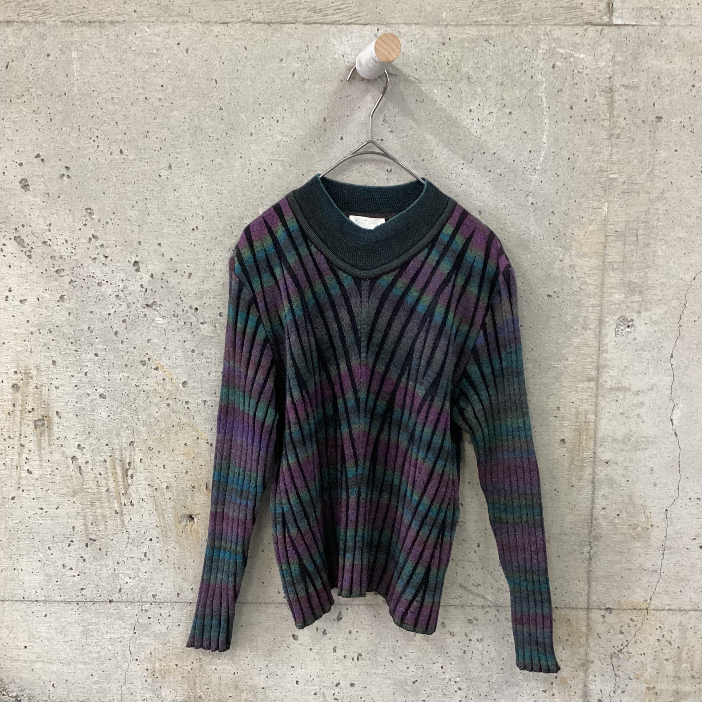 Dark Rainbow Knit
