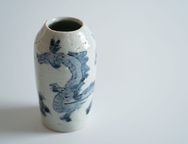 花瓶　龍泉山釉（横田翔太郎）