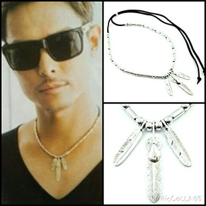 銀 シルバー 3羽 フェザーネックレス 銀 シルバー 3羽 フェザーネックレス