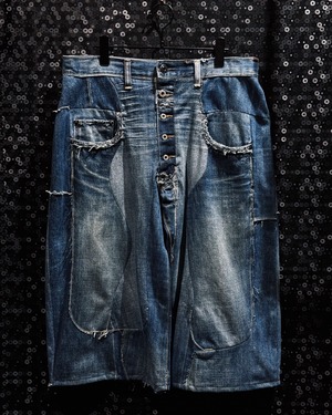【ÆIEM】Yuumu Abe “Displaced Utility” reconstructed multi-pocket wide denim shorts