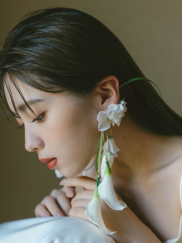【9/2〜発送予約分】flower ear cuff