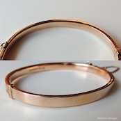 英国アンティークジュエリー 9ctゴールド アカンサスとアイビー バングル