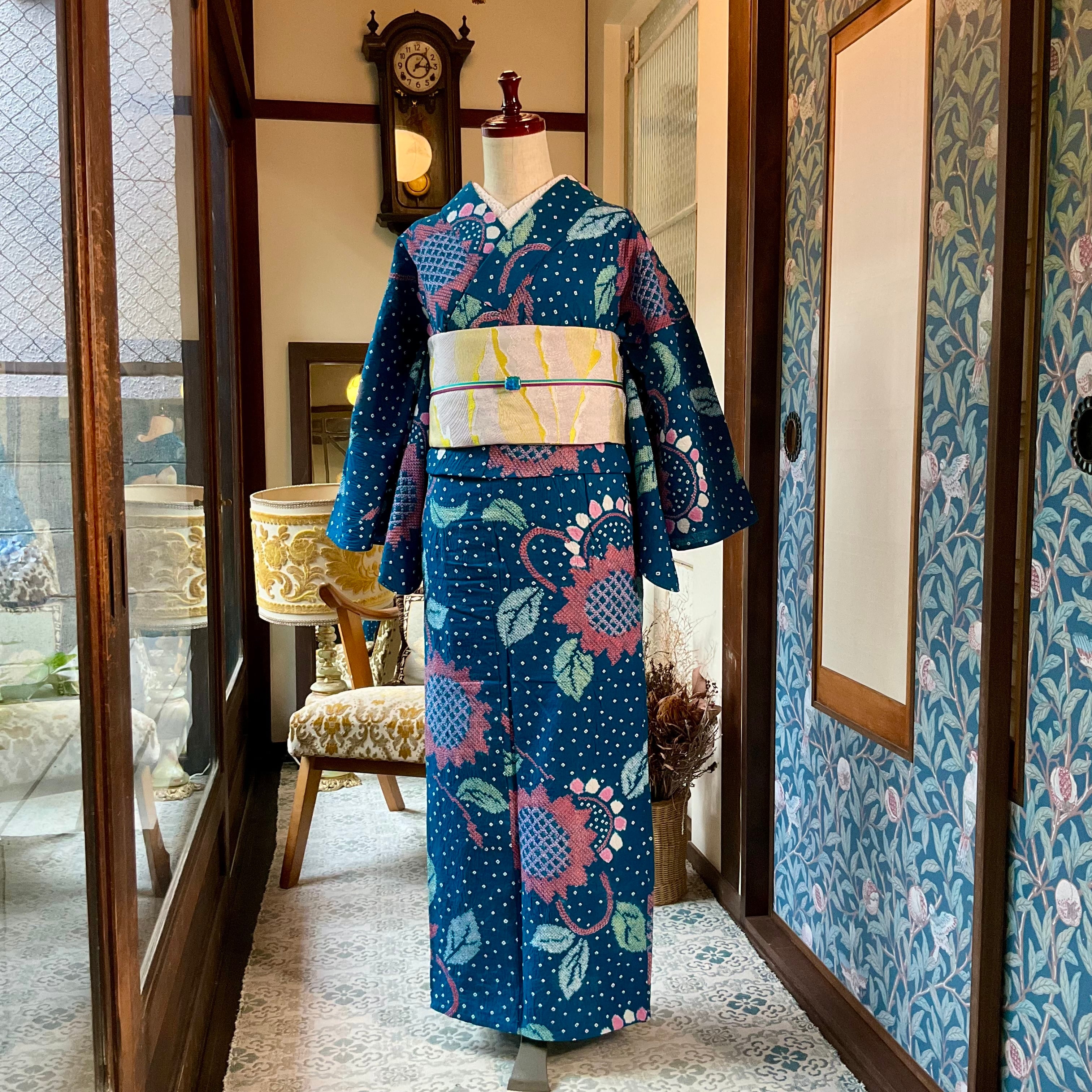 蒼にひまわり＊ひまわり 向日葵 夏の花 ブルーグリーン 緑 ブルー 大人