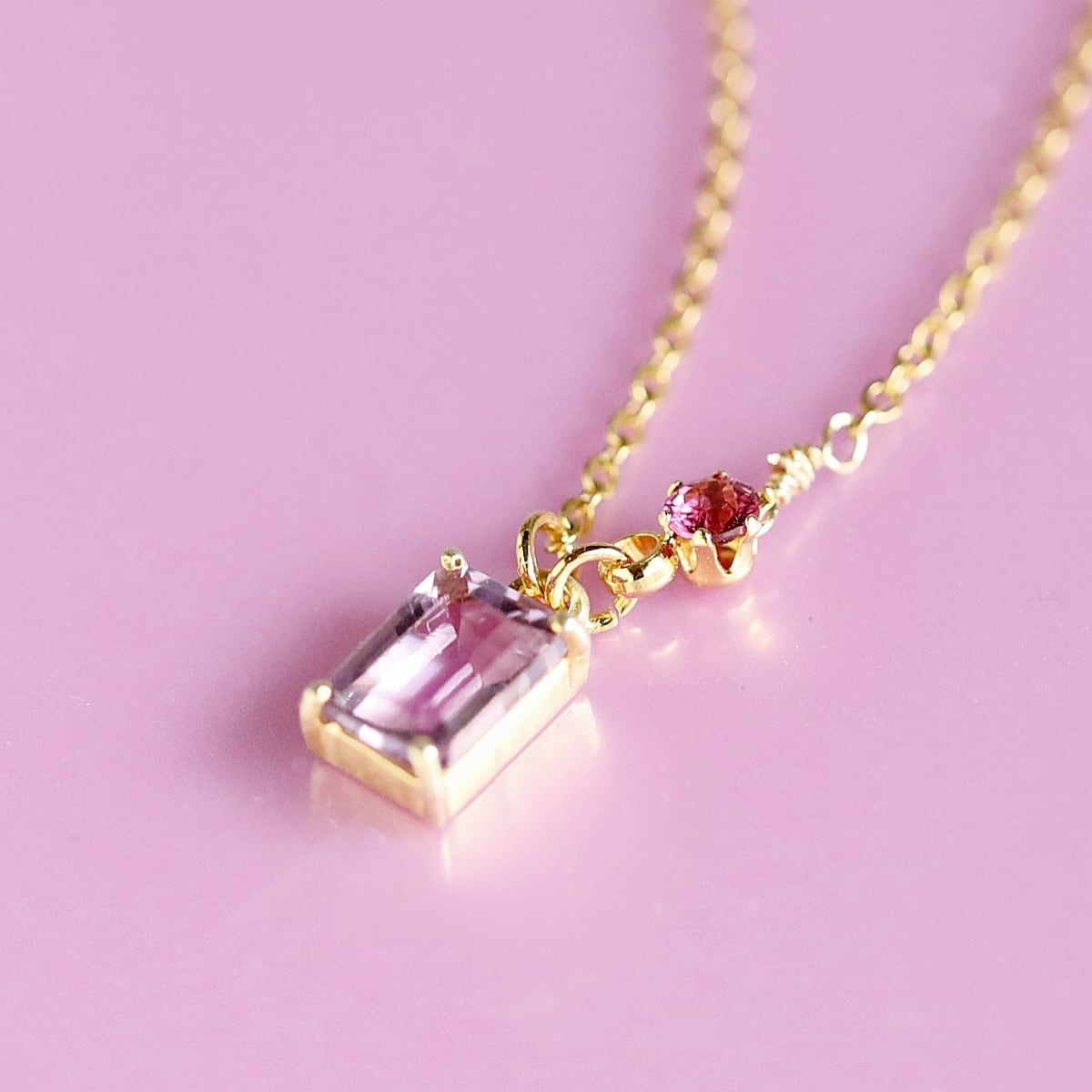 超お得　美品　ロードライトガーネット（パープル）ネックレス　（天然ガーネット） 超お得 美品 ロードライトガーネット（パープル）ネックレス （天然