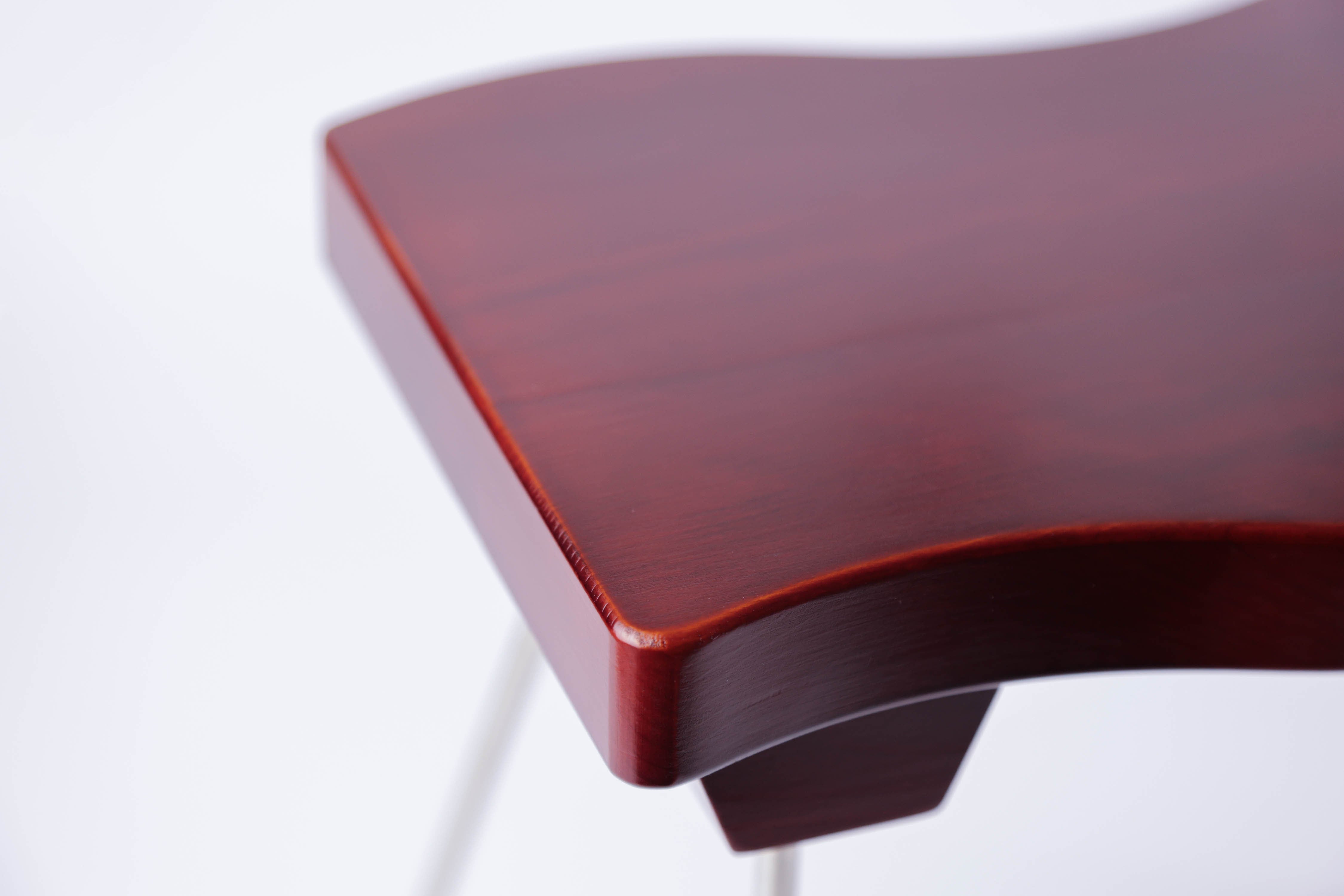 バスチェアー(ヒノキ・ブラウン)