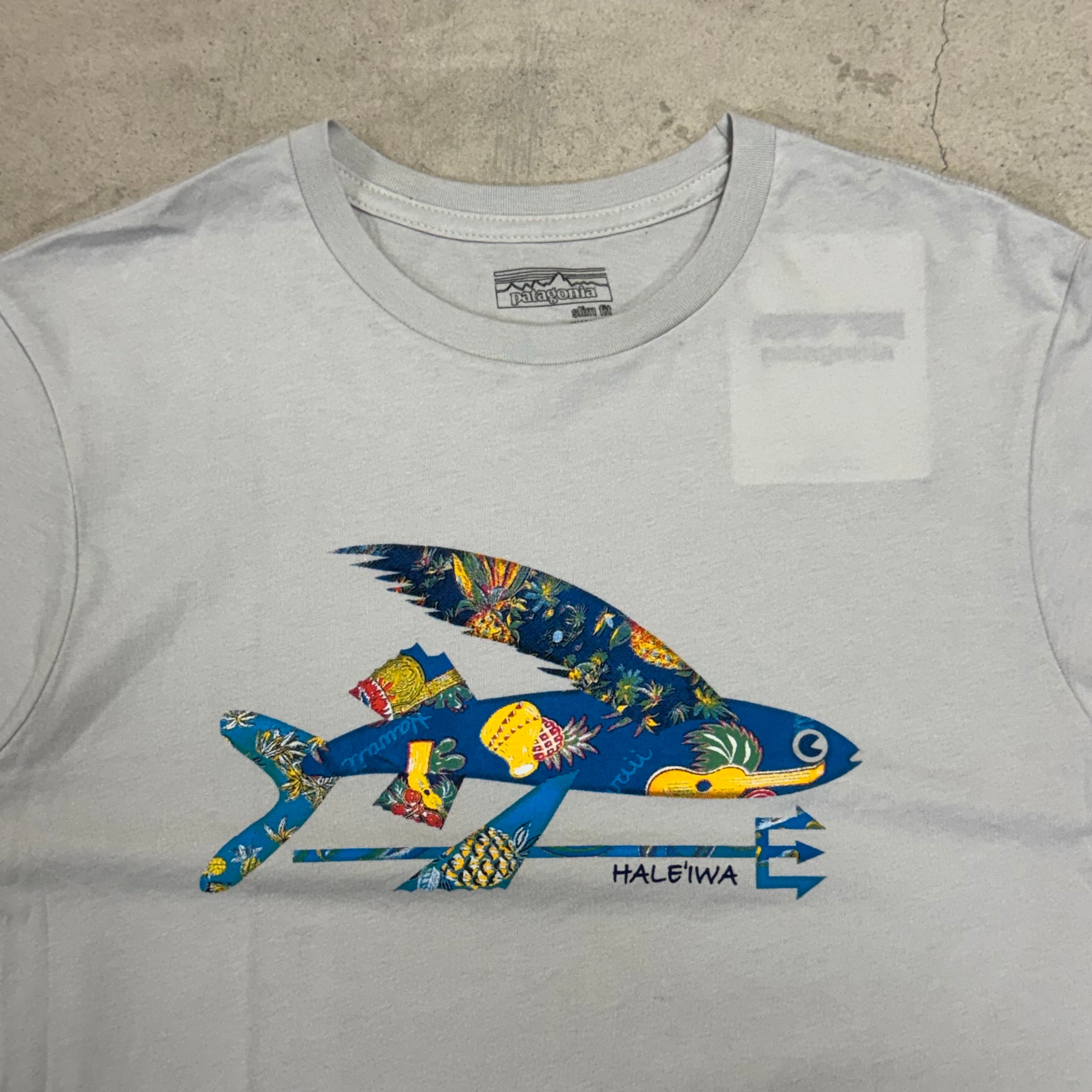 ④【NEW】PATAGONIA MEN'S ISLE WILD FLYING FISH LIGHTWEIGHT COTTON