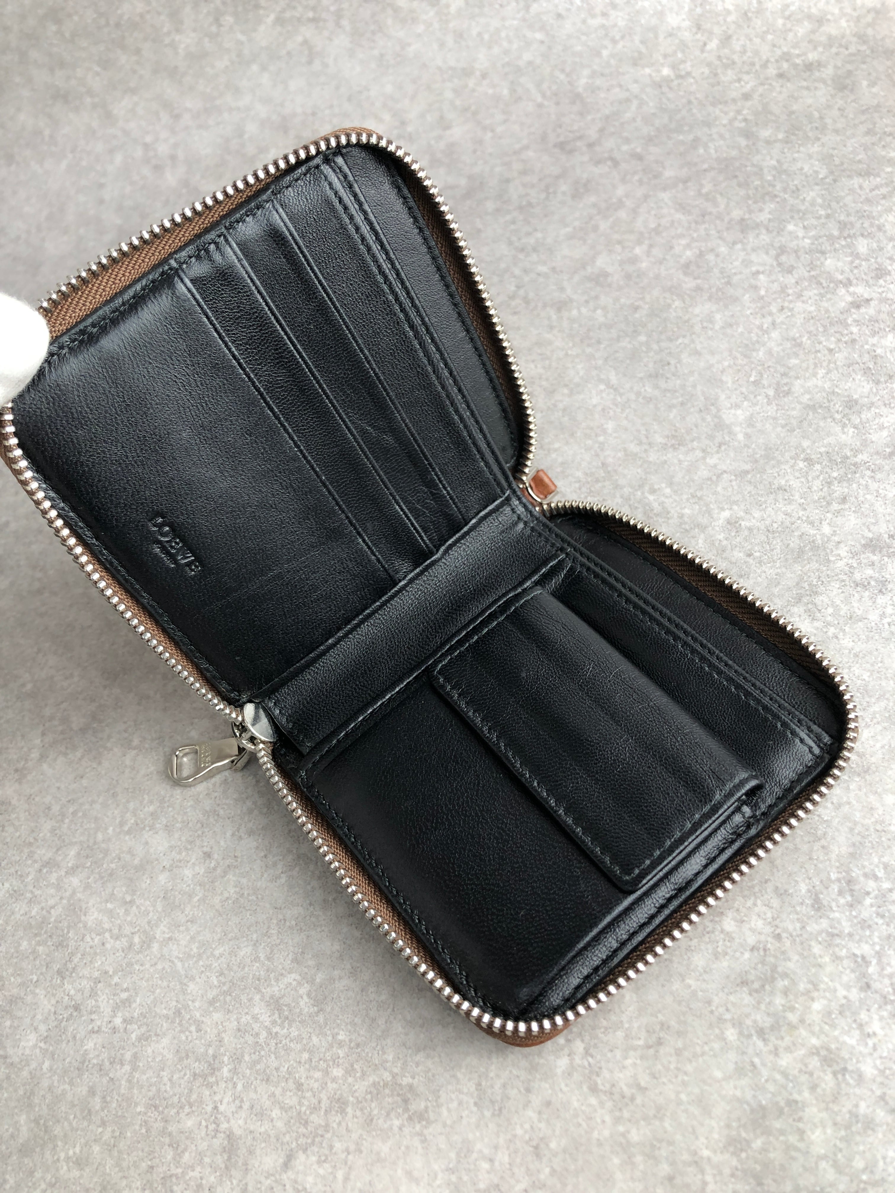 LOEWE ロエベ 財布 ブラウン ロゴ レザー 2つ折り vintage