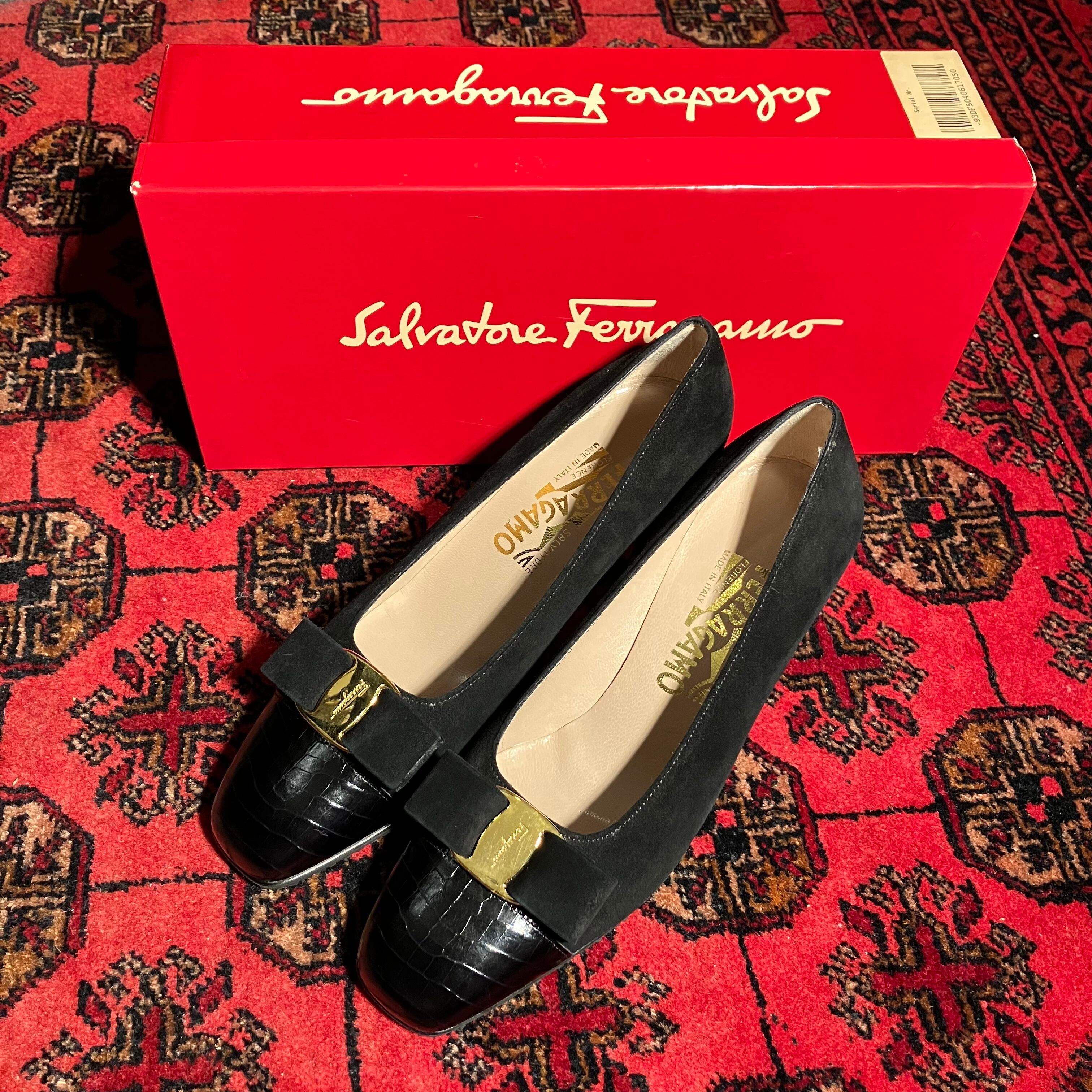 Salvatore Ferragamo VARA LEATHER RIBBON PUPMS/サルヴァトーレ