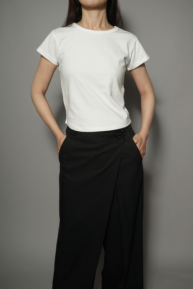 ROUND HEM CROPPED T-SHIRT   (WHITE)  2402-21-812