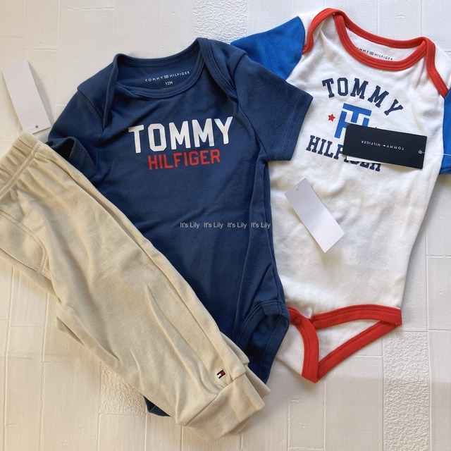 【ボディスーツ】 TOMMY HILFIGER　70/75/80/85cm 3点セット　紺ロゴ半袖BS/青袖白ﾛｺﾞ半袖BS/ﾍﾞｰｼﾞｭパンツセット　