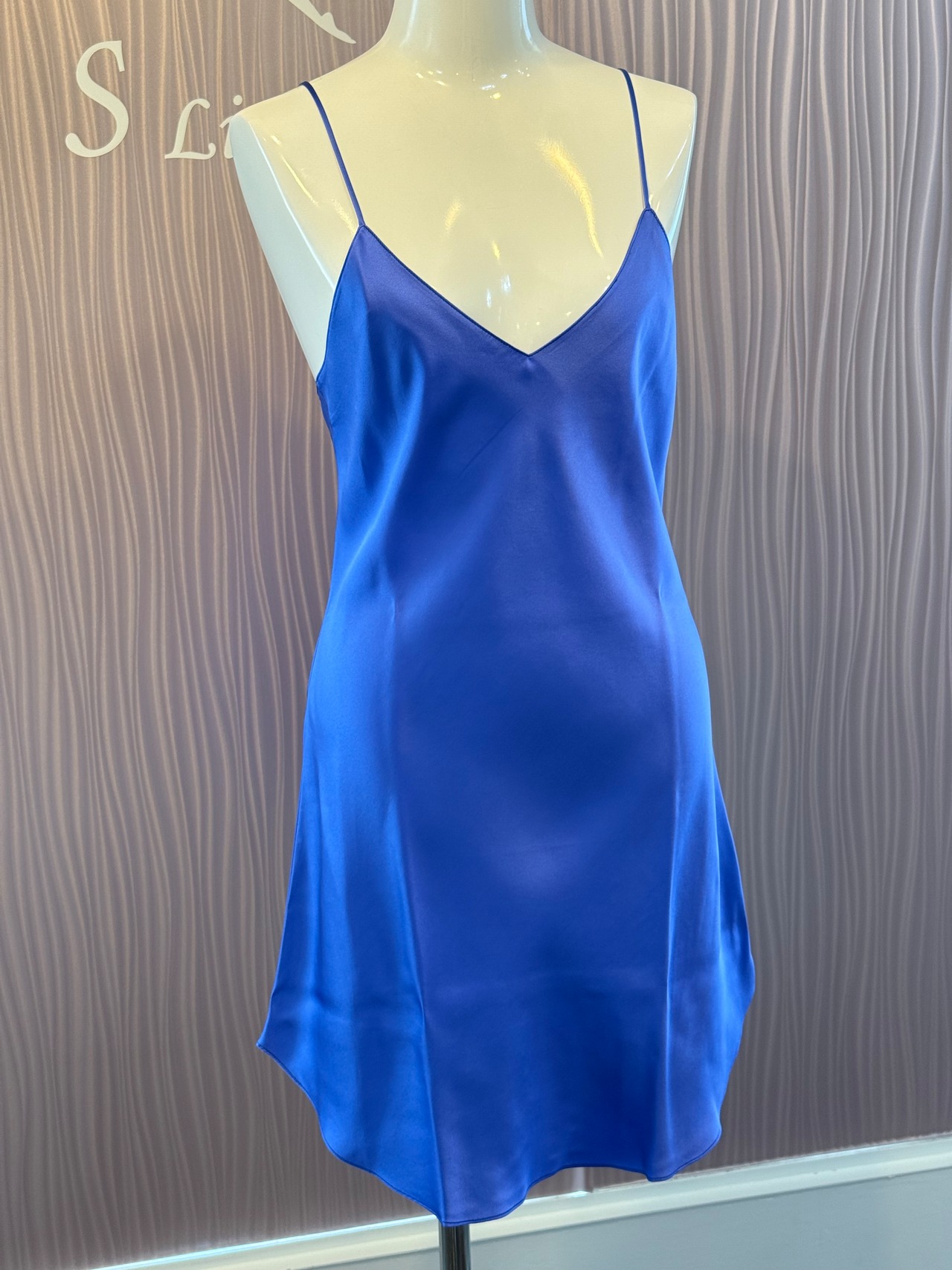 BASIC SEDUCTION シルクスリップ　ミラージュブルー　Sサイズ　　LUNA DI SETA　