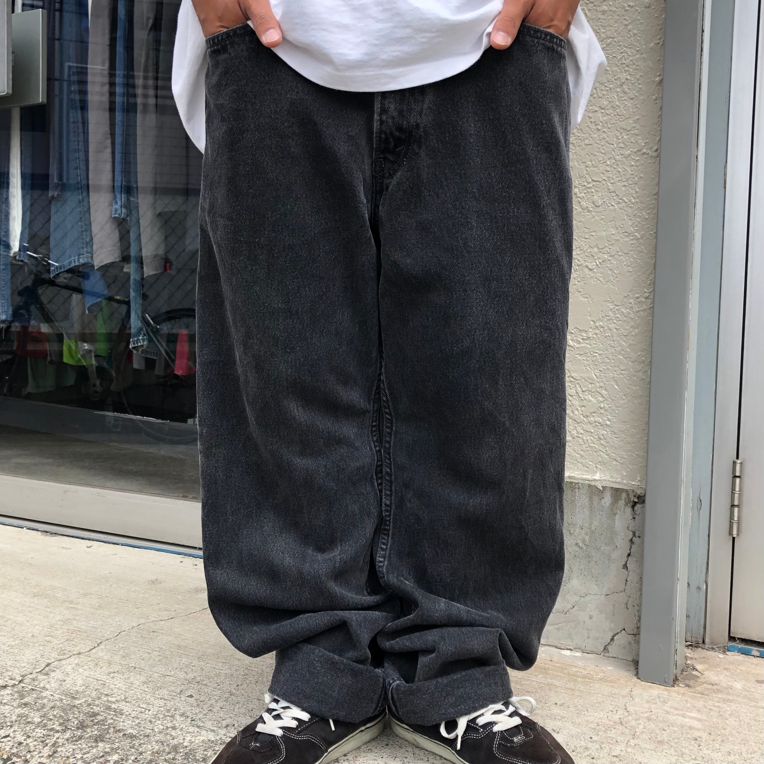 桜の花びら(厚みあり) リーバイス 550 ブラックデニム W34 L32