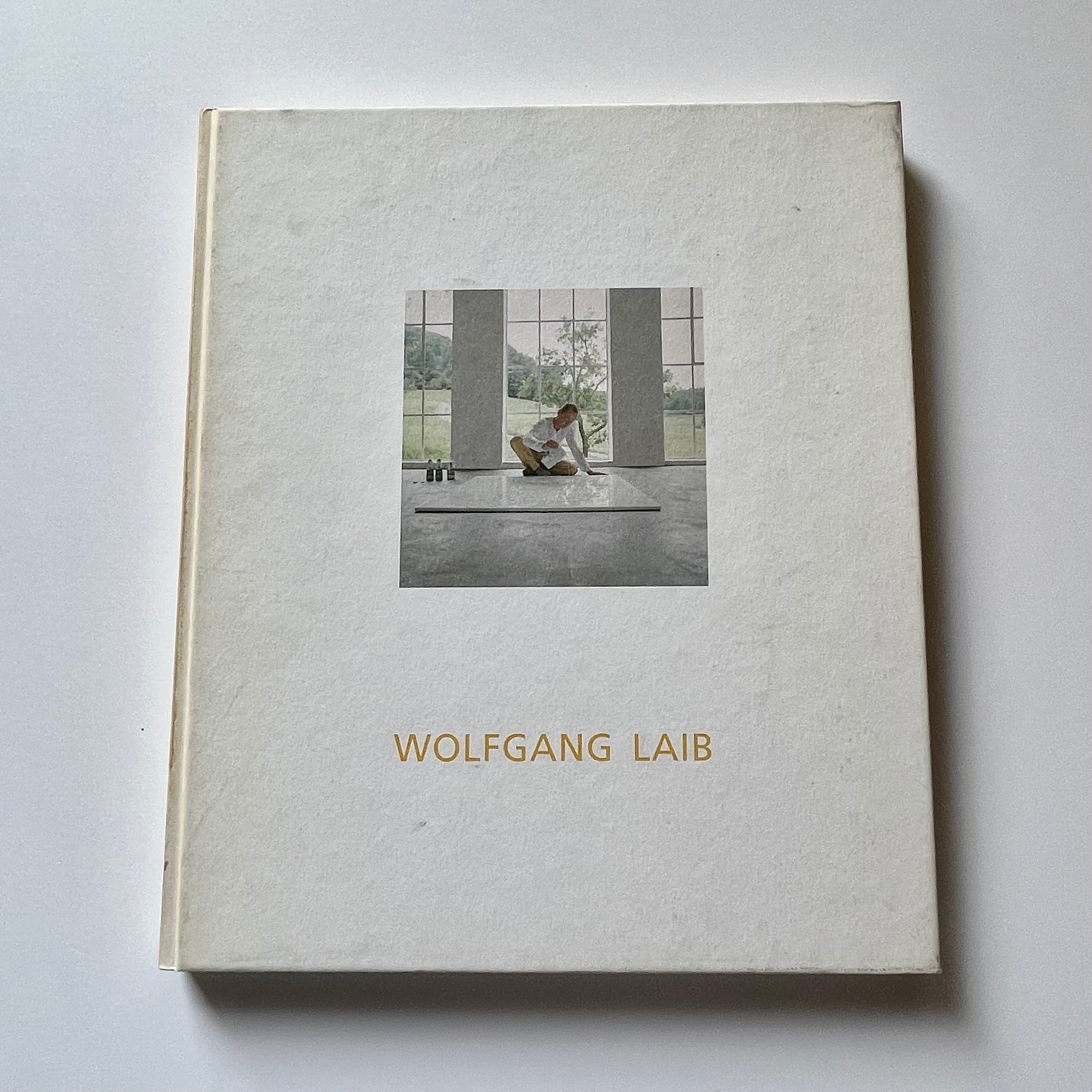 【 絶版洋古書 】　ヴォルフガング・ライプ　Wolfgang Laib: Durchgang / Ubergang　IFA Institut fur Auslandsbeziehungen, 2000　[3100207]