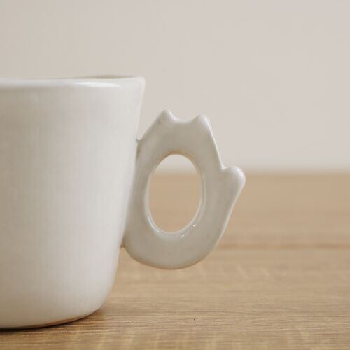 【笠間焼】ネコの取手がかわいいティーカップ Toshiko Brand