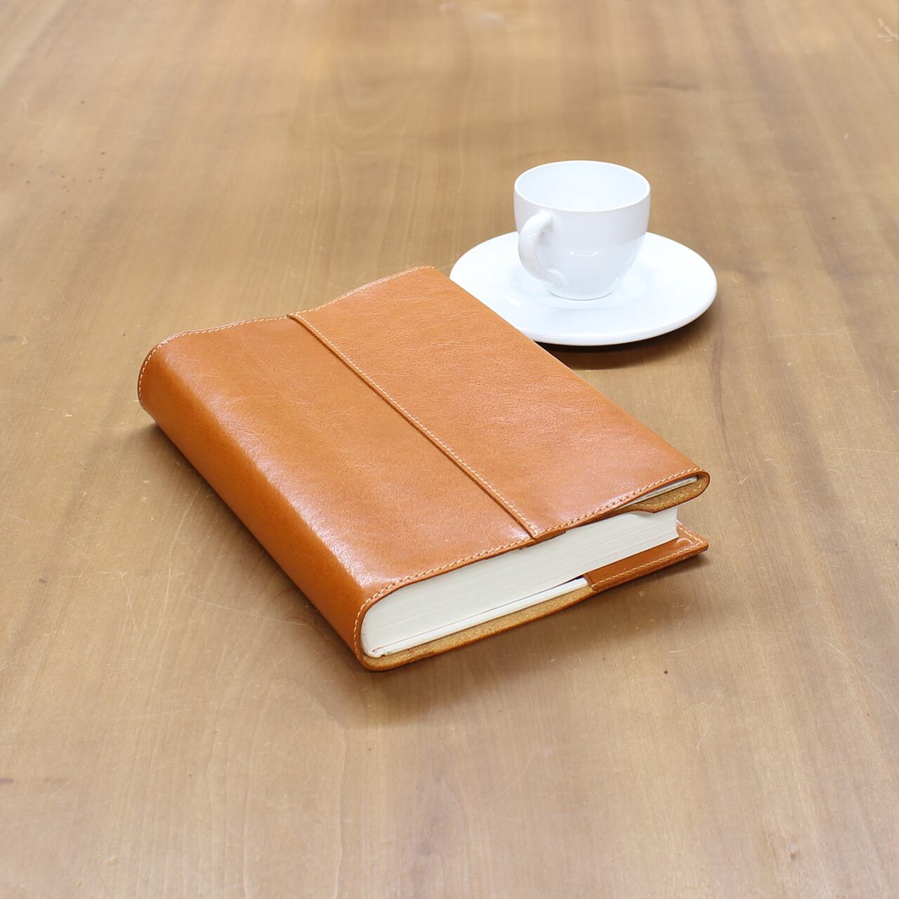 ブックカバー A5版ハードカバー 栞無 日本製 名入れ 本革 ナッパ