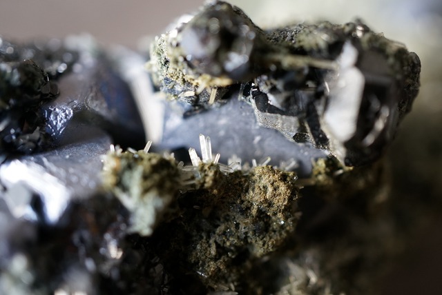 ガレナ/クローライト/クォーツ 　Galena/Chlorite/Quartz 943