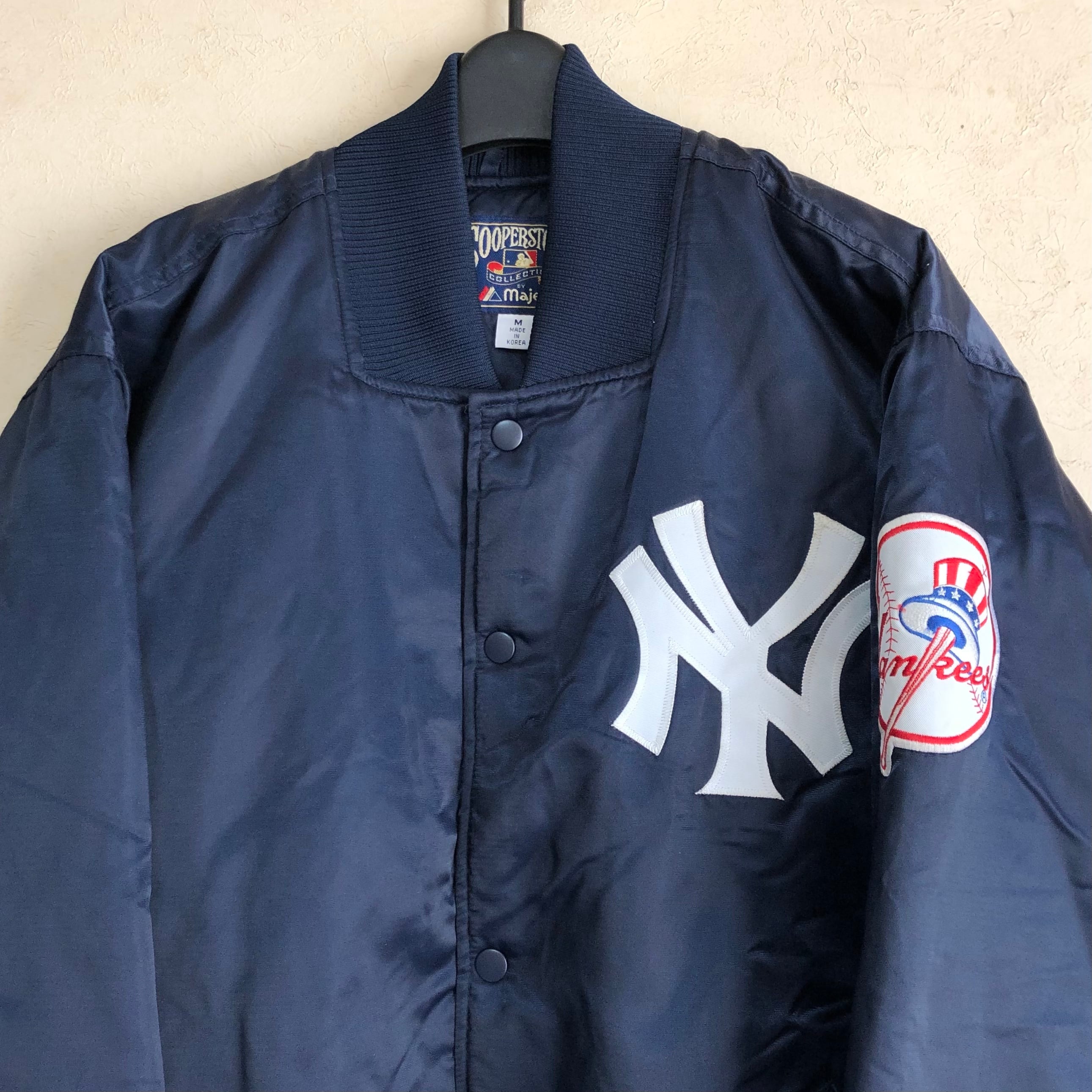 【Mサイズ】Majestic社製 New York Yankees ニューヨーク ヤンキース 中綿入り肉厚 スタジャン | Ringhio USED  STORE powered by BASE