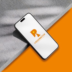 Revolution,Radiant,Reachのロゴ