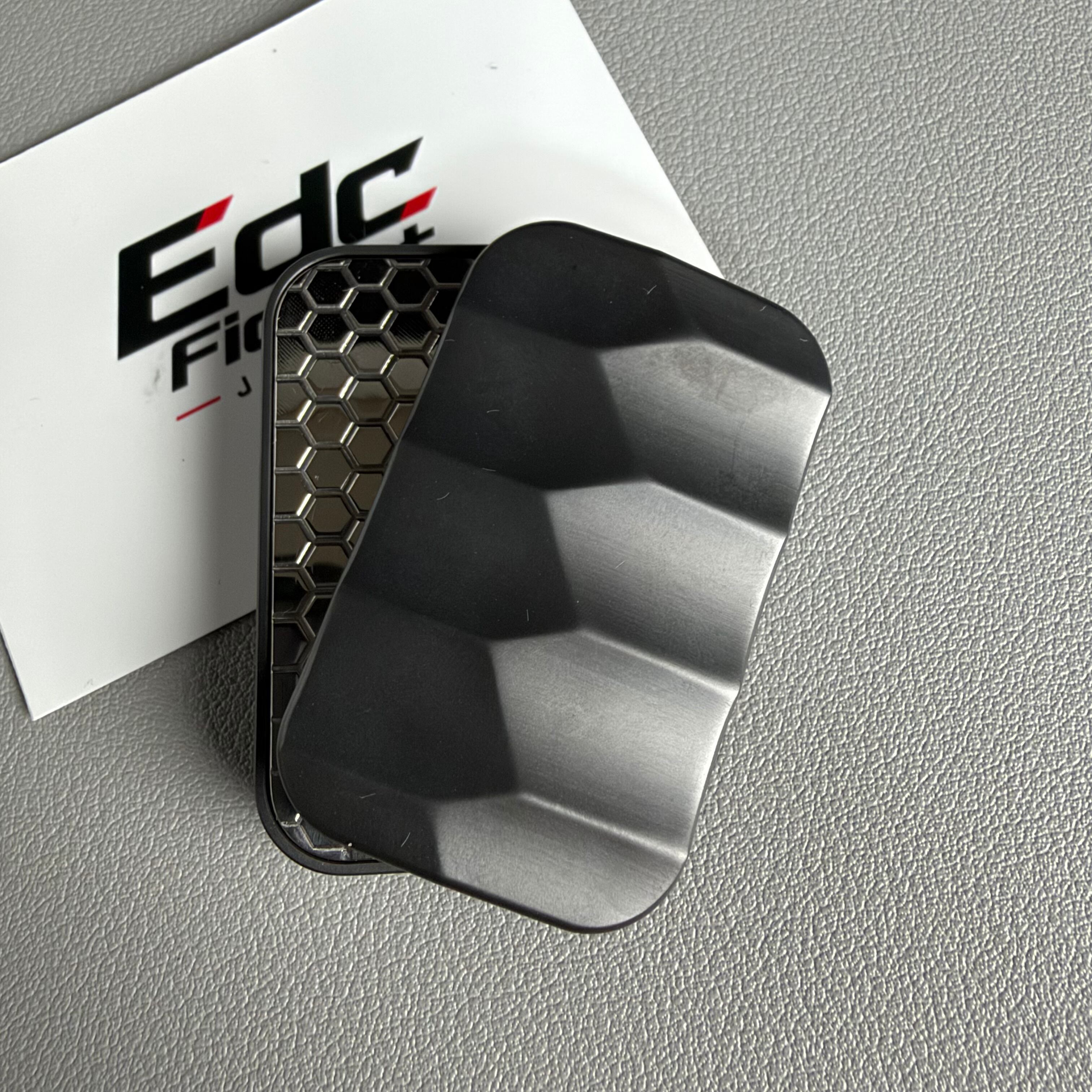 EDCフィジェットジャパン