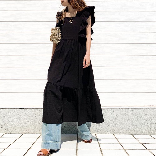 袖フリルティアードワンピ