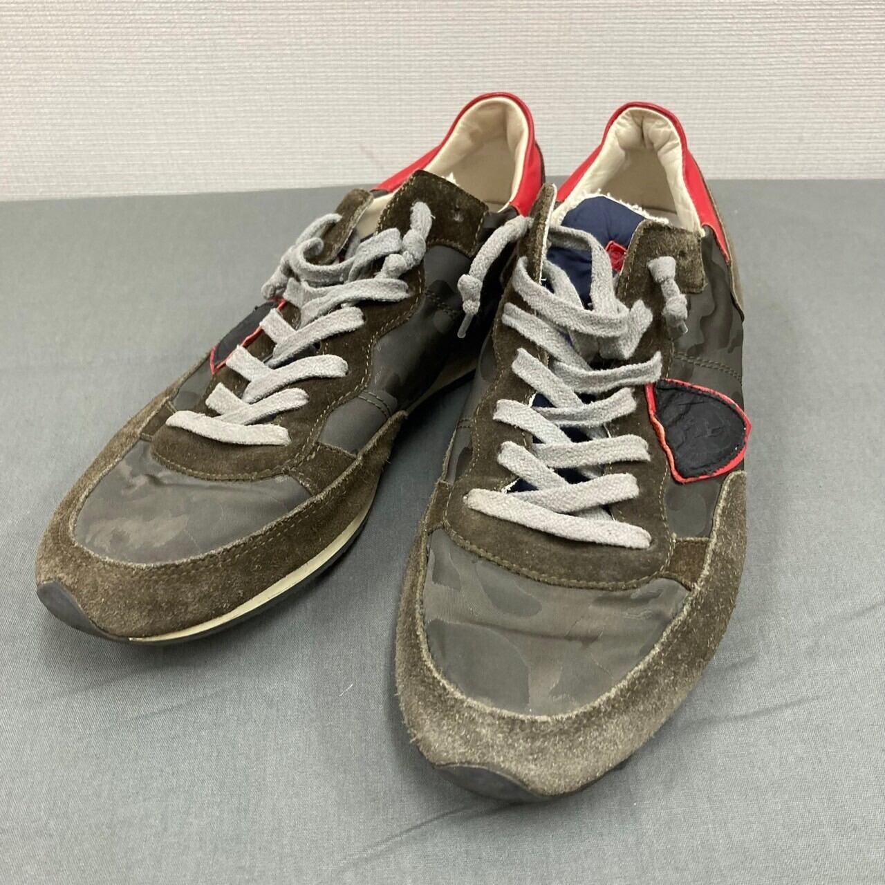 フィリップモデル スニーカー カーキグレー・ブルー・レッド フィリップモデル スニーカー カーキグレー・ブルー・レッド