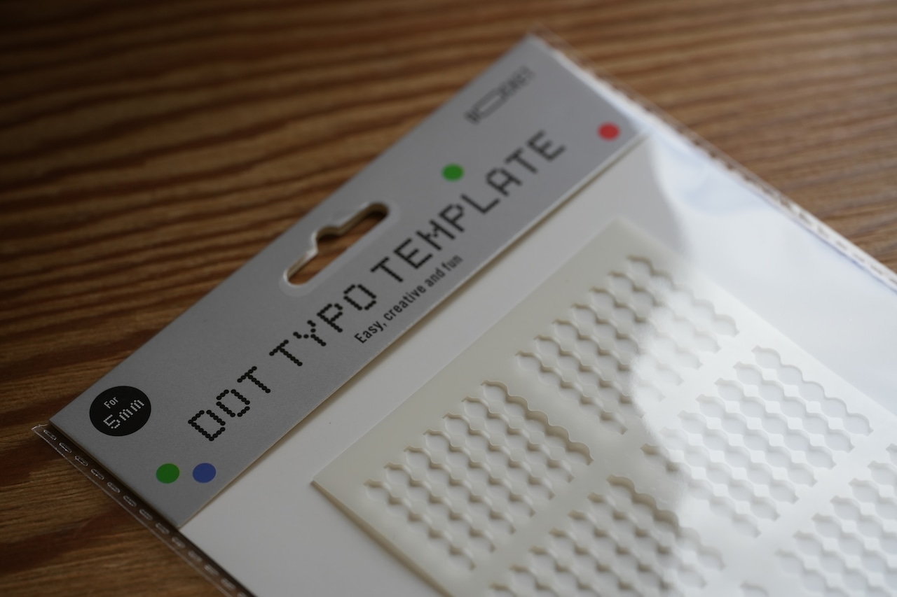 丸シールテンプレート「DOT TYPO」