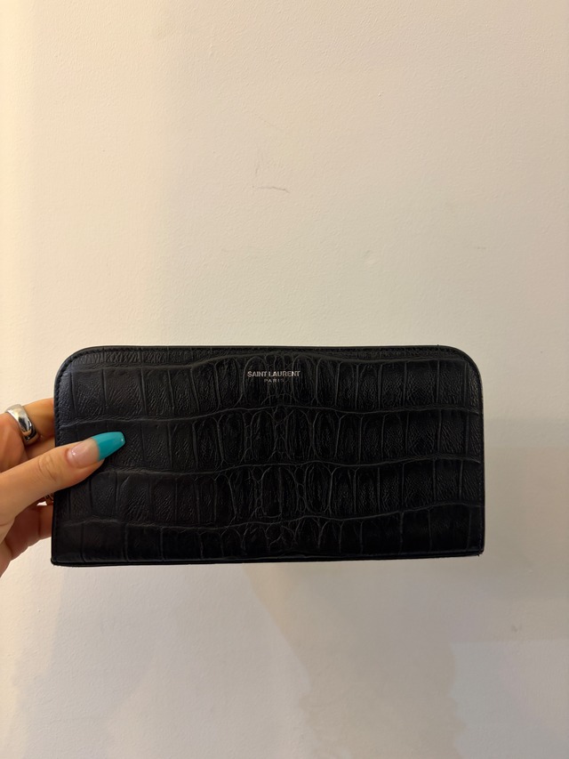 SAINT LAURENT / vintage simple black long wallet.(o)
