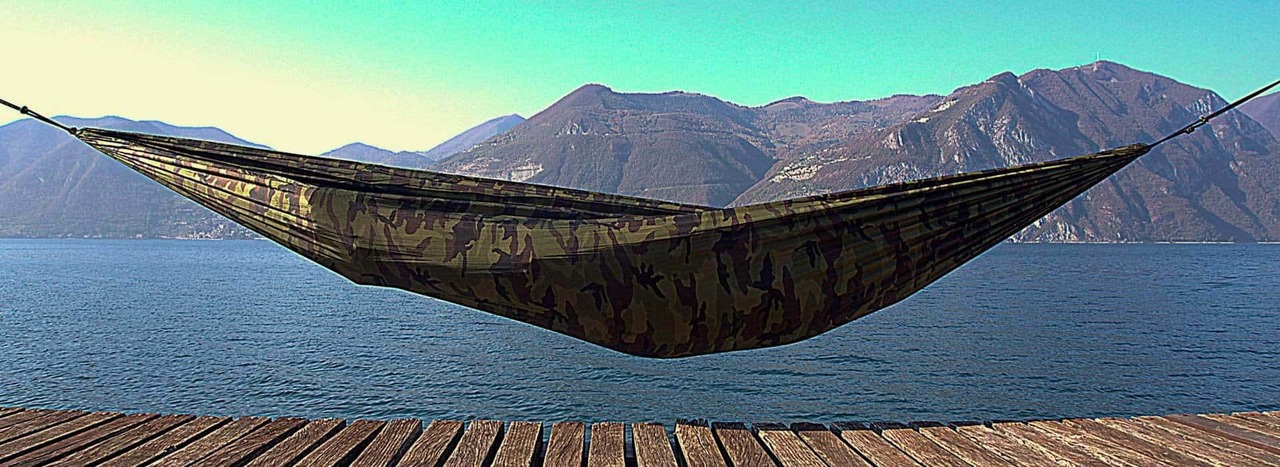 BUSHMEN ブッシュメン Hammock-CAMO with carabiners ハンモック 軽量 パラシュート