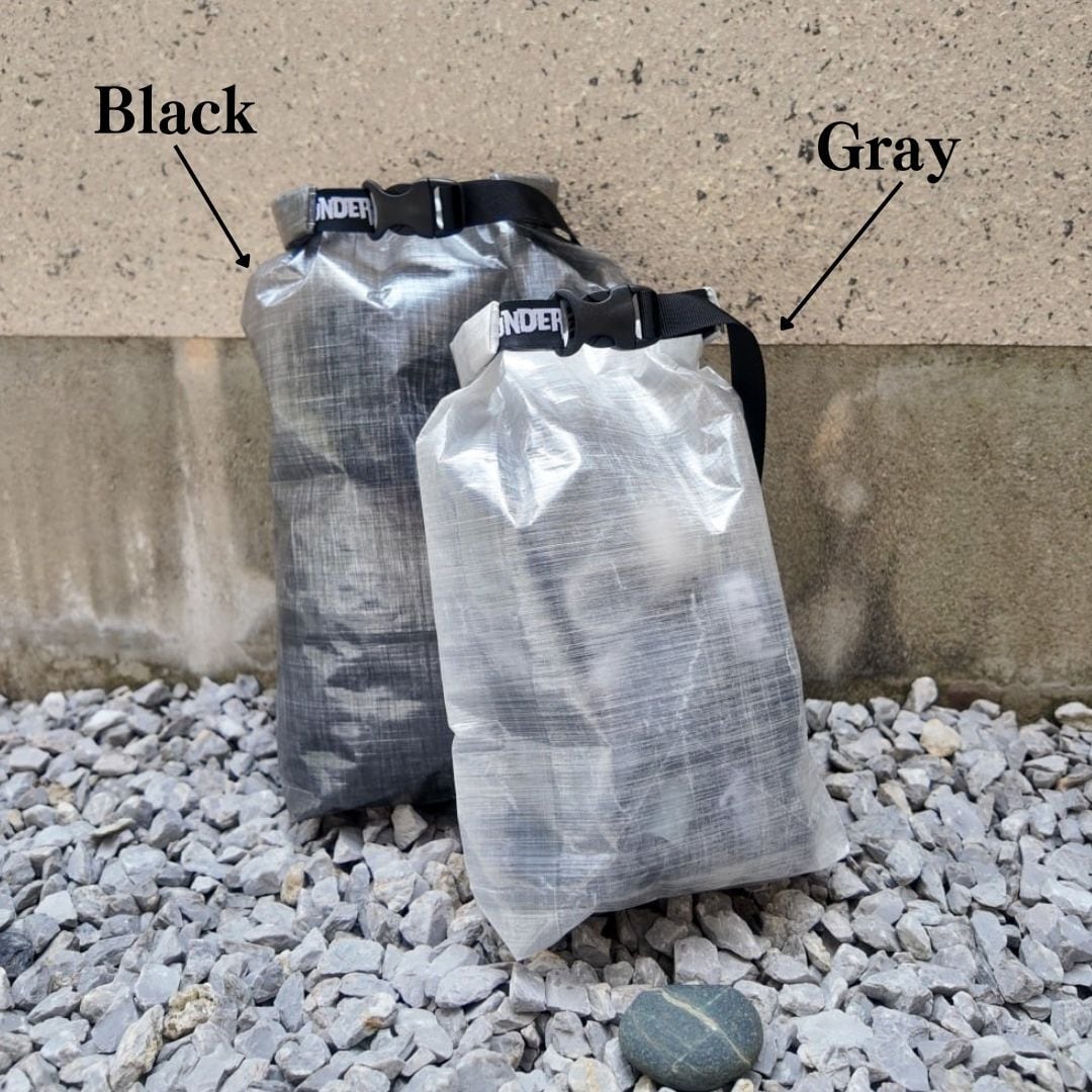 Roll-Top Dry Bag [できるだけ縫わないドライバッグ] Sサイズ | Under