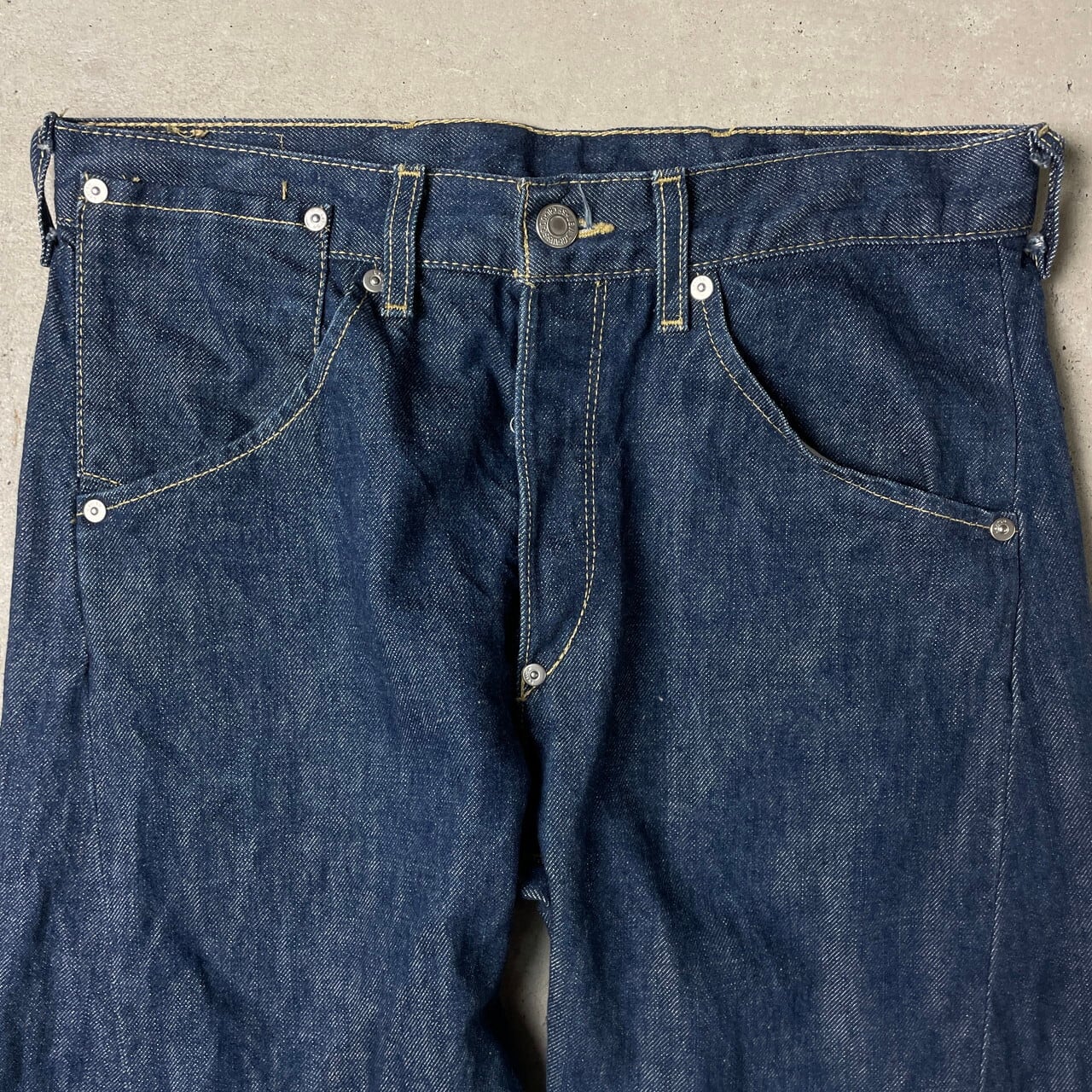 00年代 Levi's ユーロリーバイス ENGINEERED JEANS 変形デニム 00年代 Levi's ユーロリーバイス ENGINEERED JEANS 変形デニム