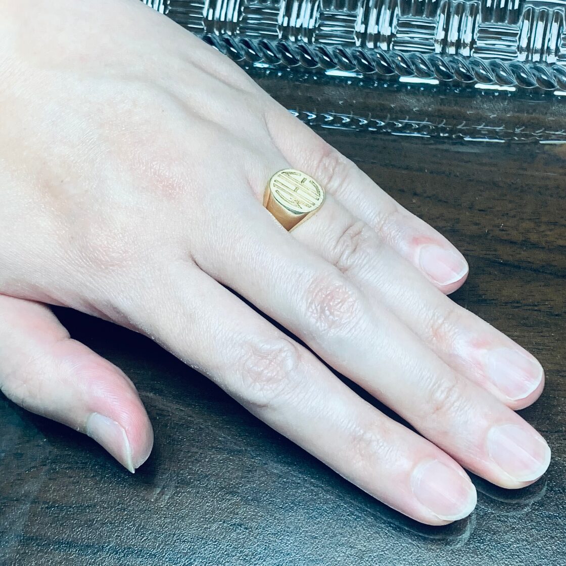 VINTAGE TIFFANY & CO. 14K Gold Circle Monogram Signet Ring 