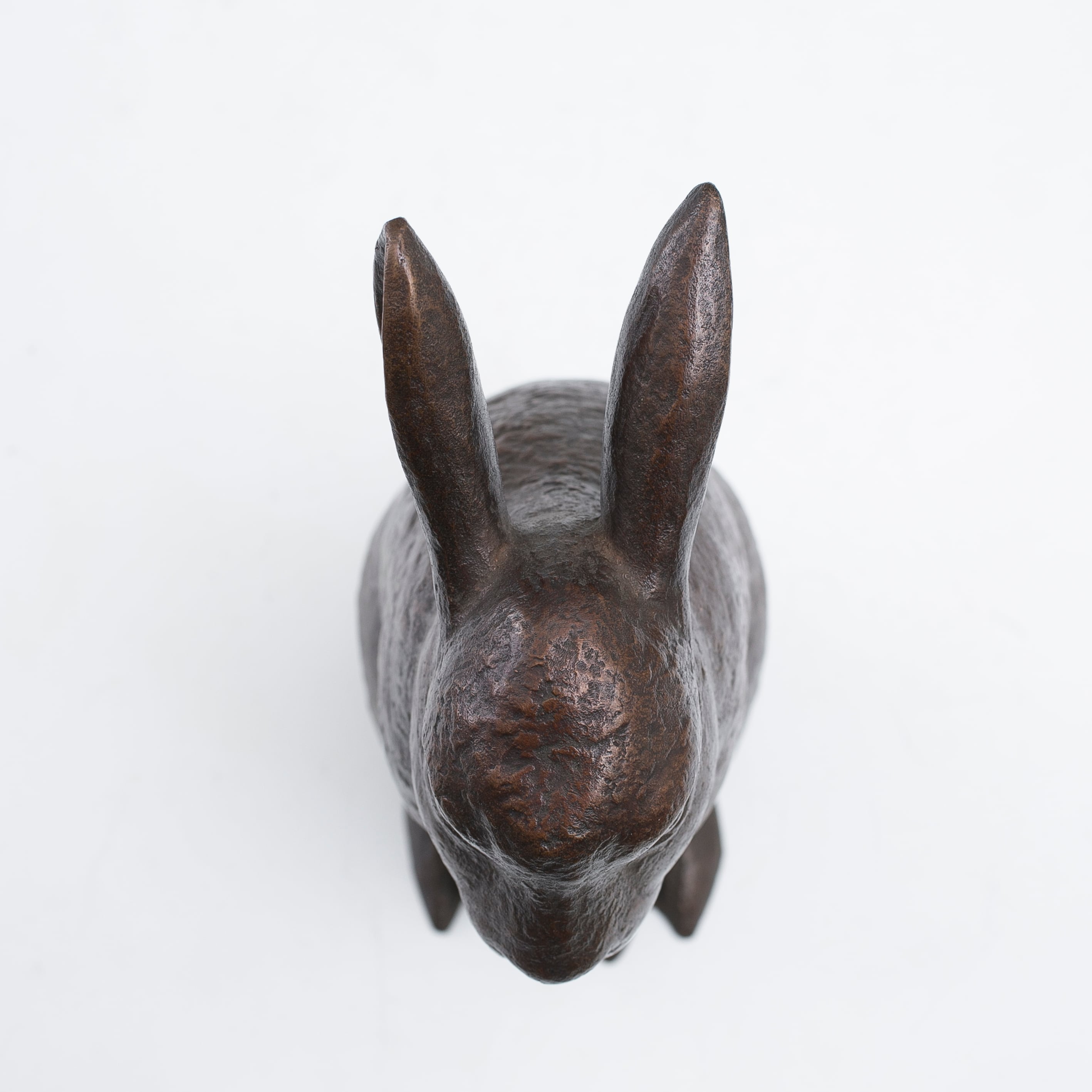 兎 うさぎ 銅 置物 荒居徳亮 ブロンズ オブジェ 1963年 昭和38年 共箱