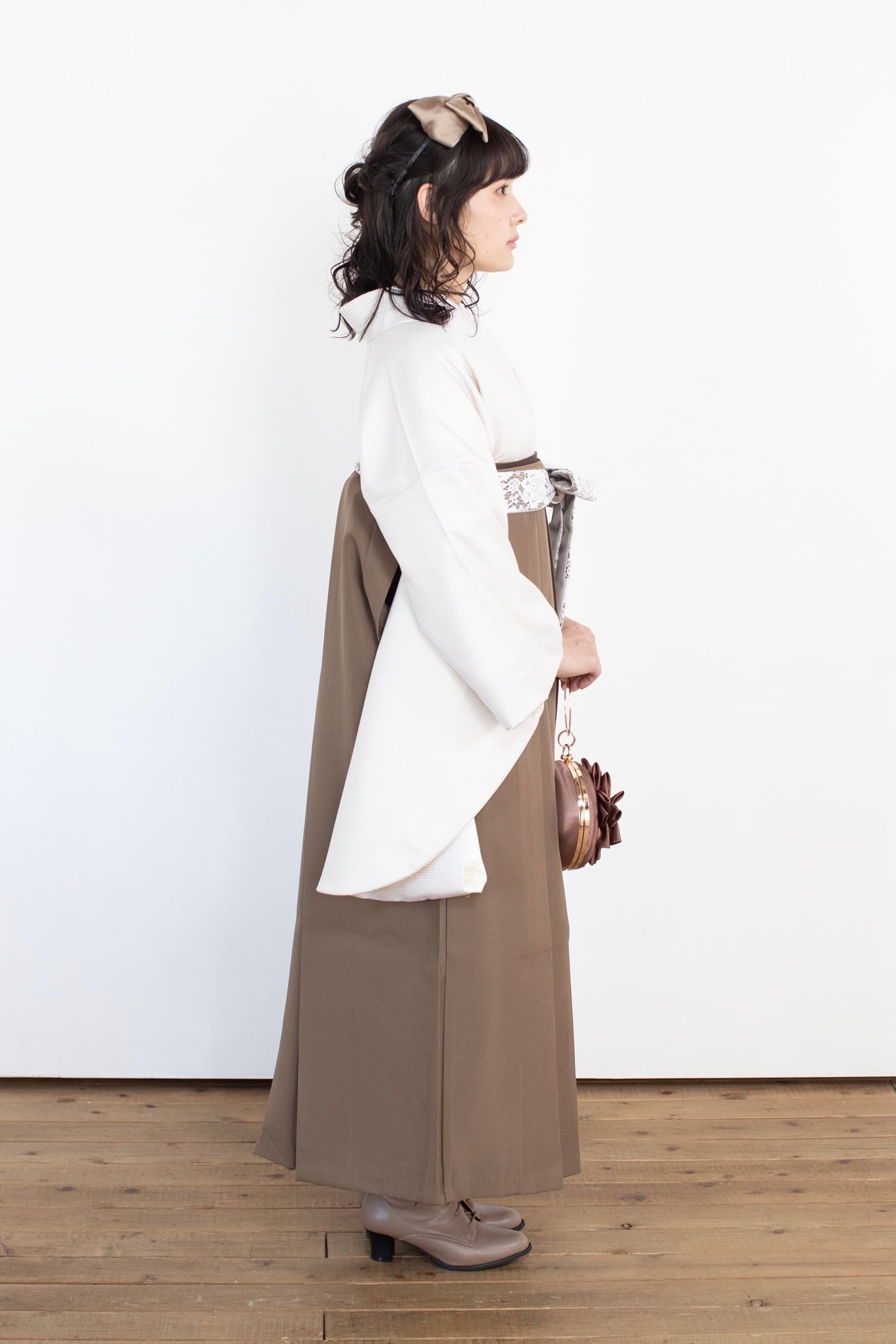 Kimono Sienne 卒業式袴3点セット チェック柄 二尺袖着物 レース Kimono Sienne 卒業式袴3点セット チェック柄 二尺袖着物 レース