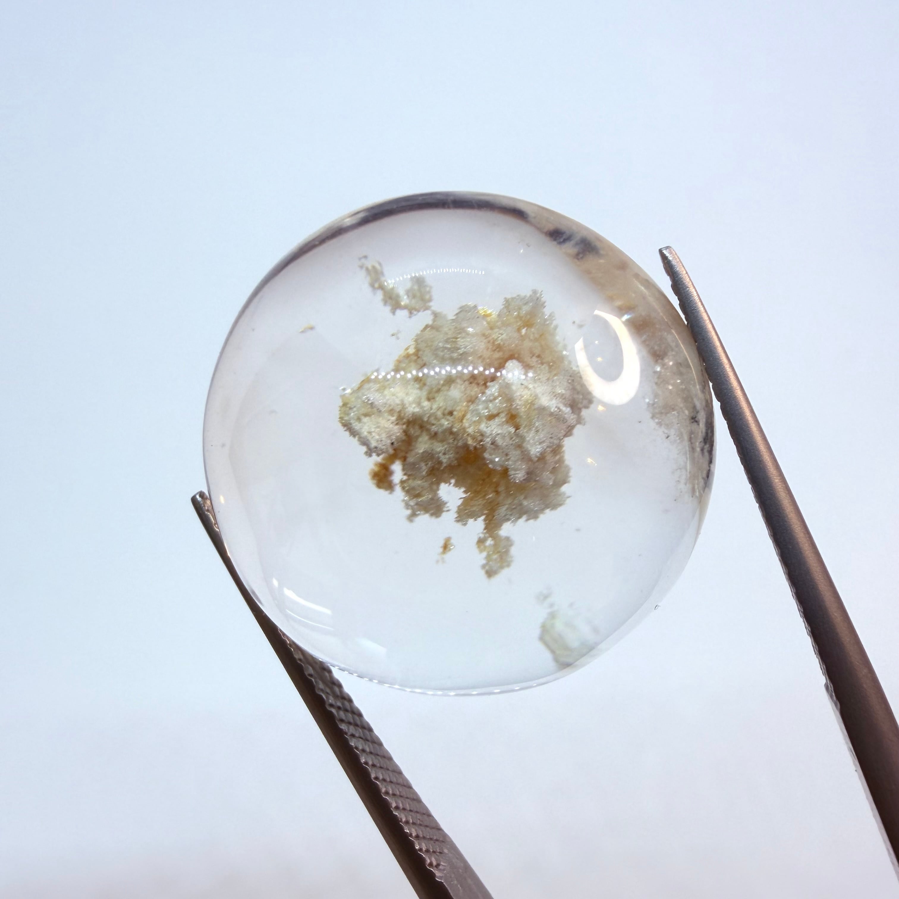 珊瑚礁を閉じ込めたようなホワイトガーデンクオーツ