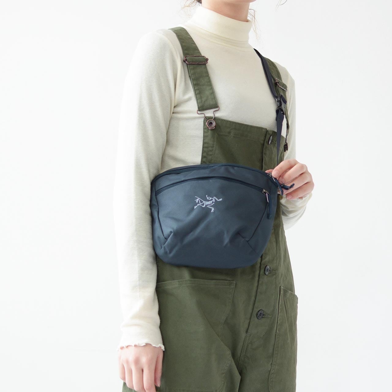 ARC'TERYX [アークテリクス正規代理店] Mantis 2 Waist Pack [29557/X000006100] マンティス 2  ウエストパック・ボディーバック・ウエストバック・ポーチ・ショルダーバッグ MEN'S/LADY'S [2023AW] | refalt online  ...