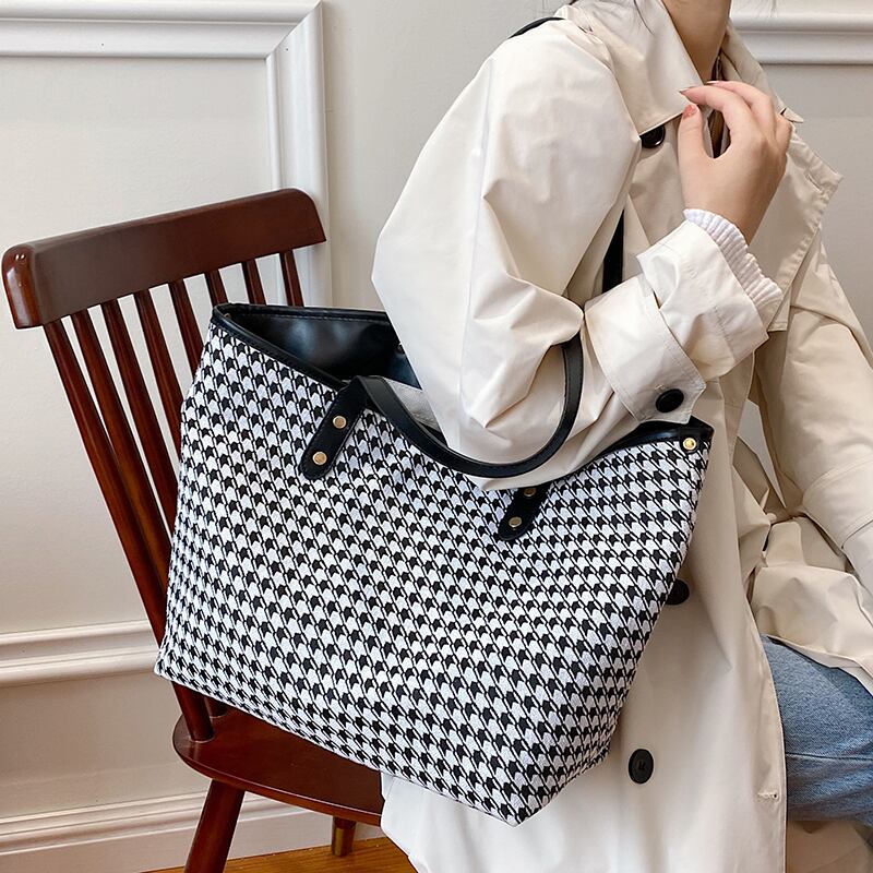 カジュアルショルダーバッグオータムウィンター 秋物 冬物 トートバッグ Tiancai_Wing_Bag64659391146