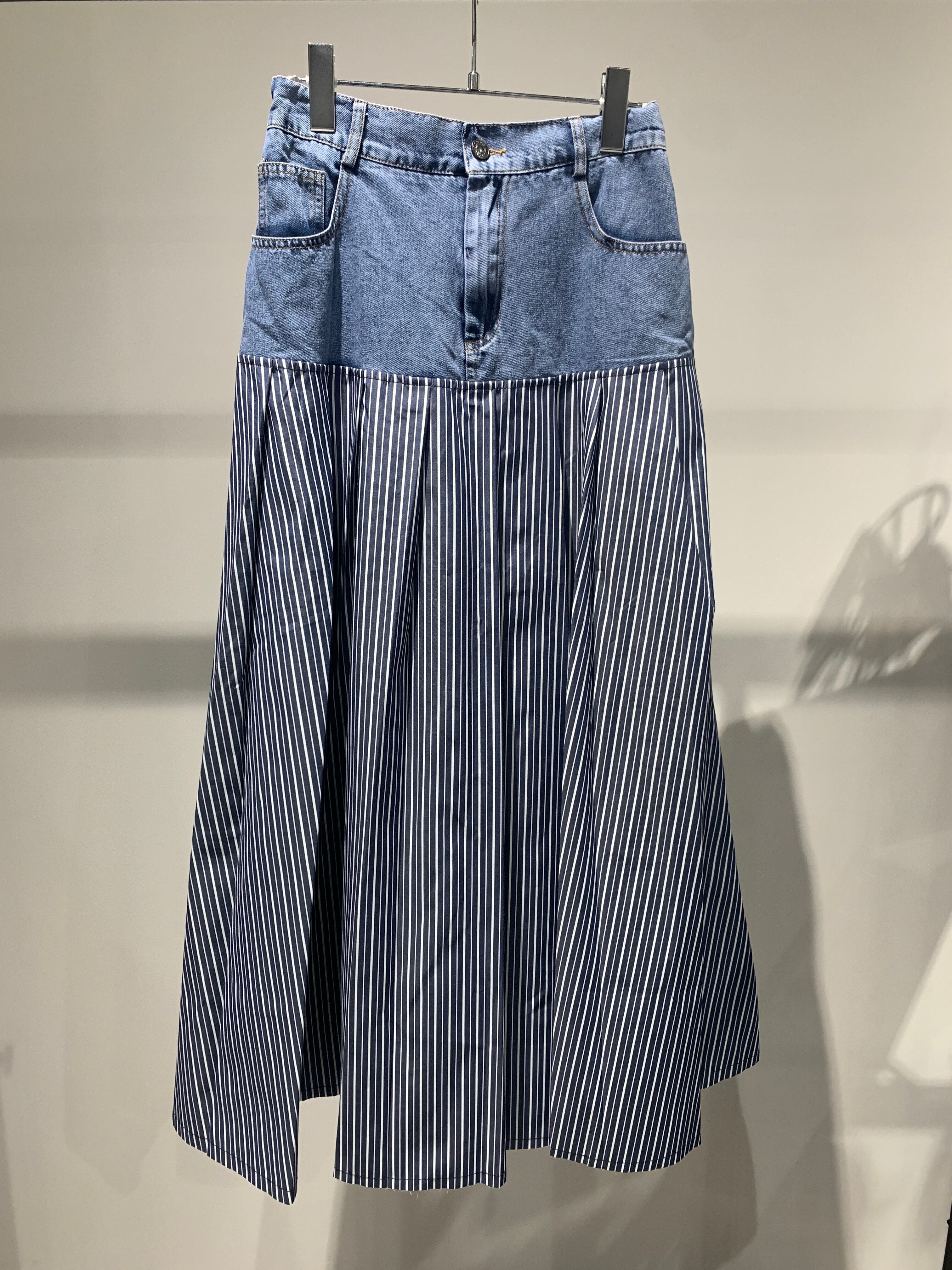 denim docking stripe skirt