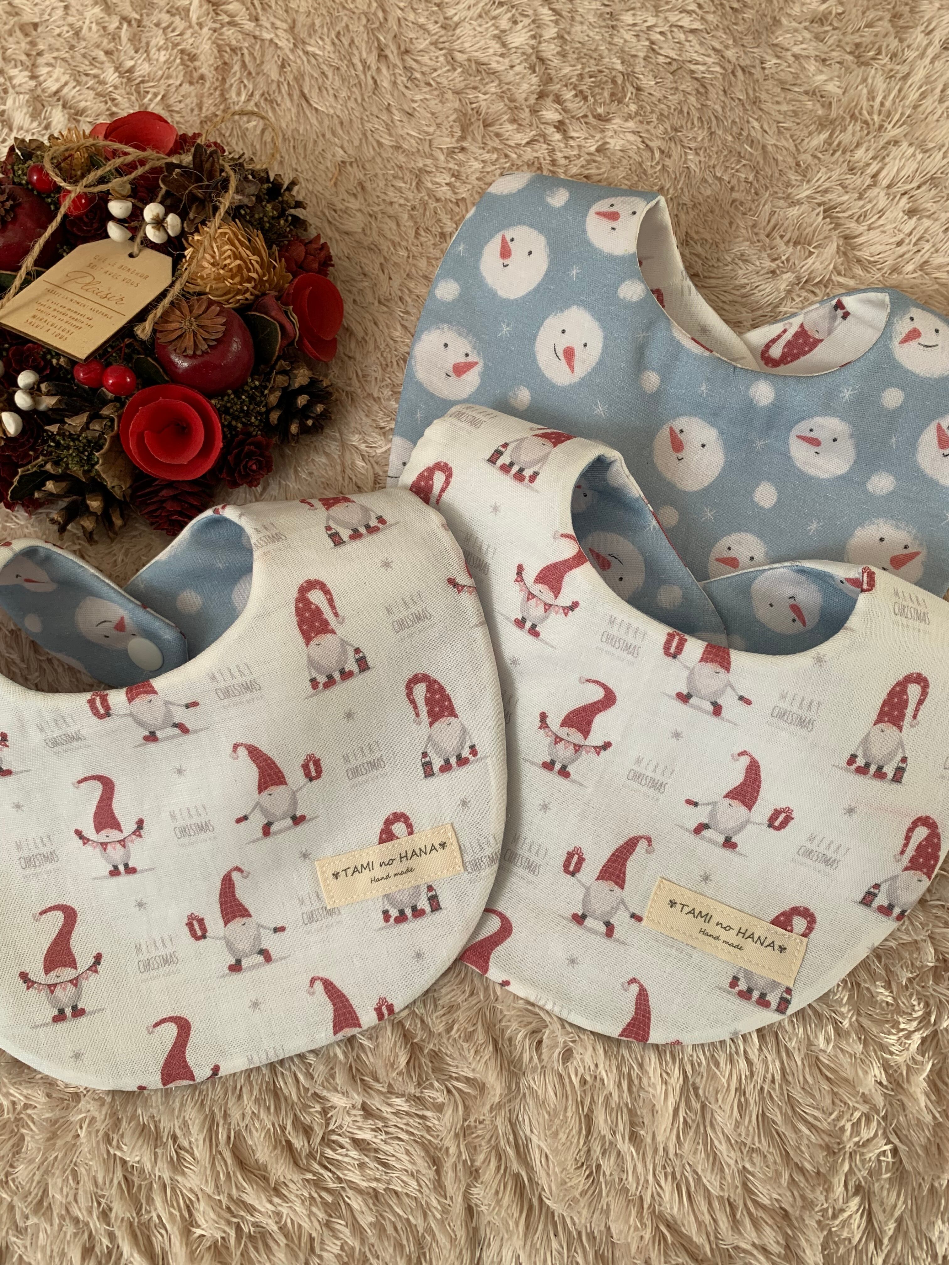 サンタと雪だるまのベビースタイ