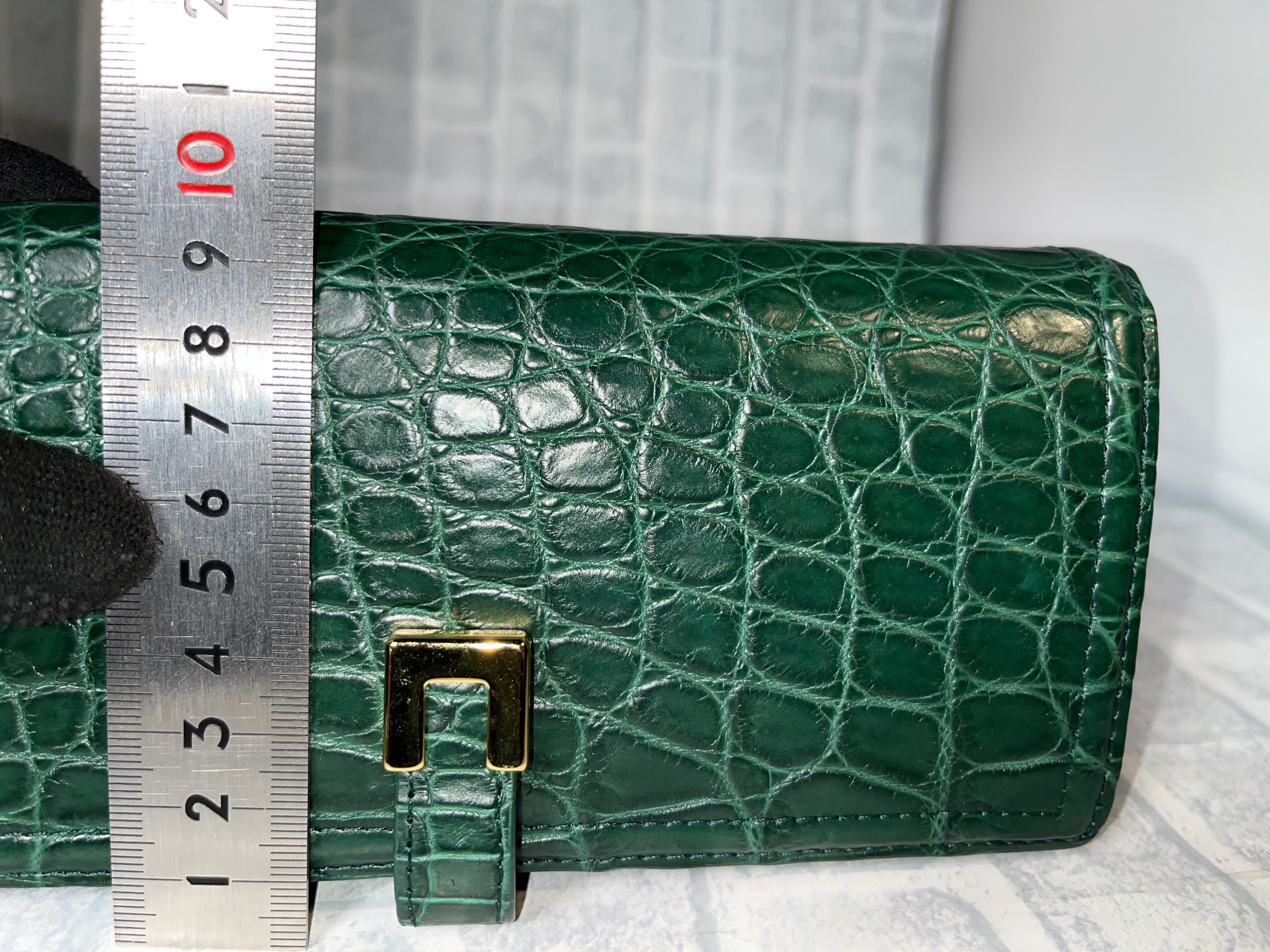 GUODI クロコダイル本革 マット仕上げ ベロ金具付き長財布 TK-10LW103