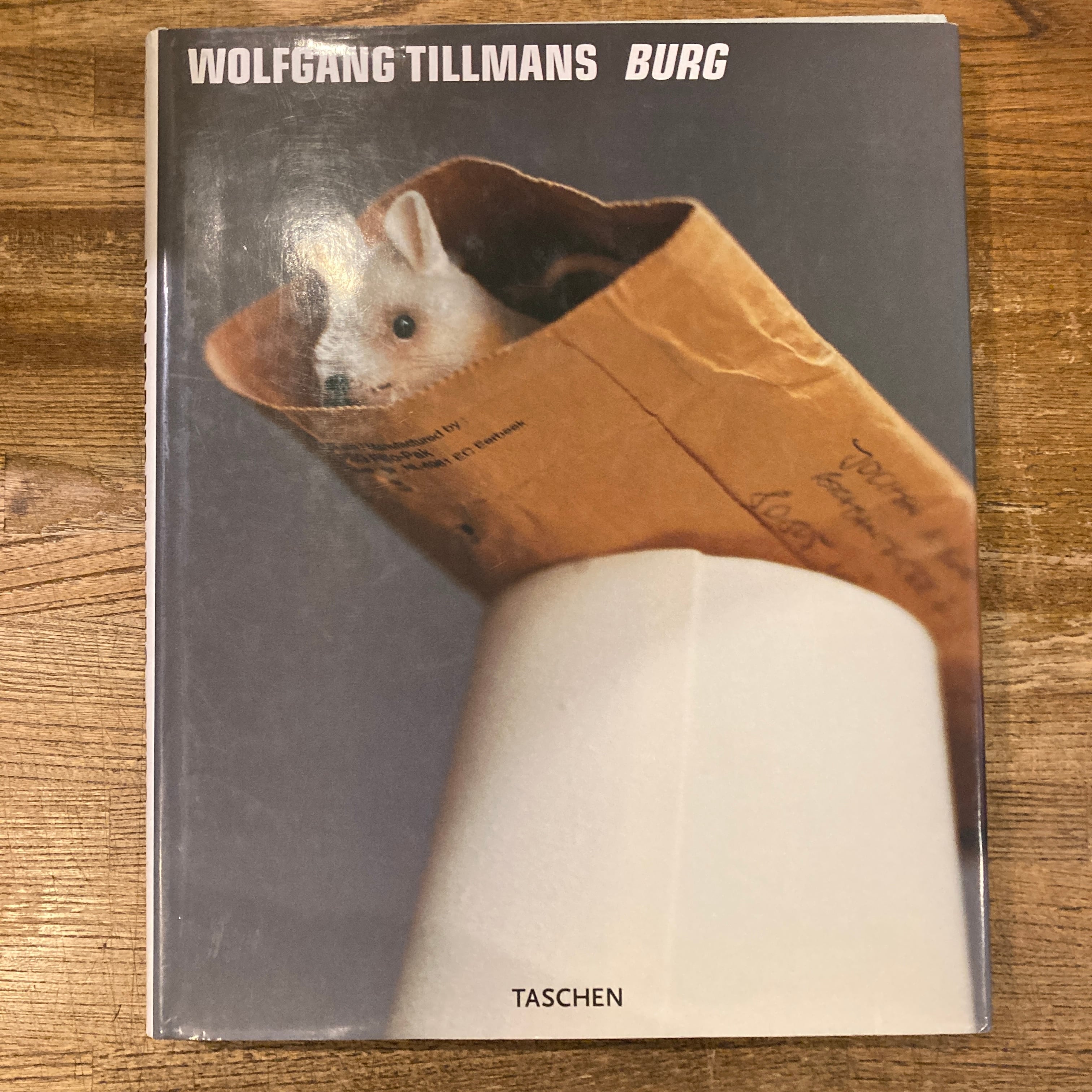 Burg / Wolfgang Tillmans ヴォルフガング・ティルマンス | 百年