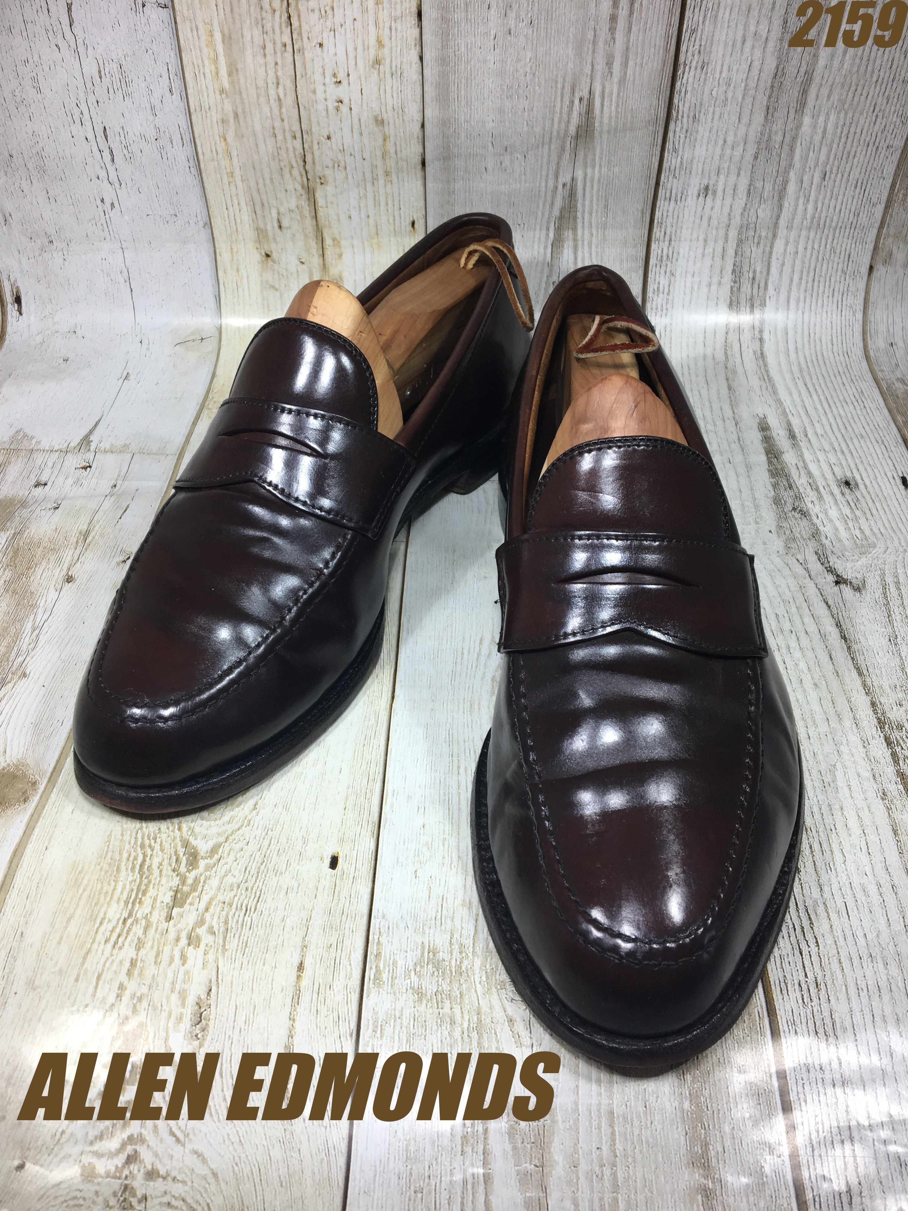 シューキーパー付属しません超希少AllenEdmonds Kenwoodレアコードバンコインローファー9D