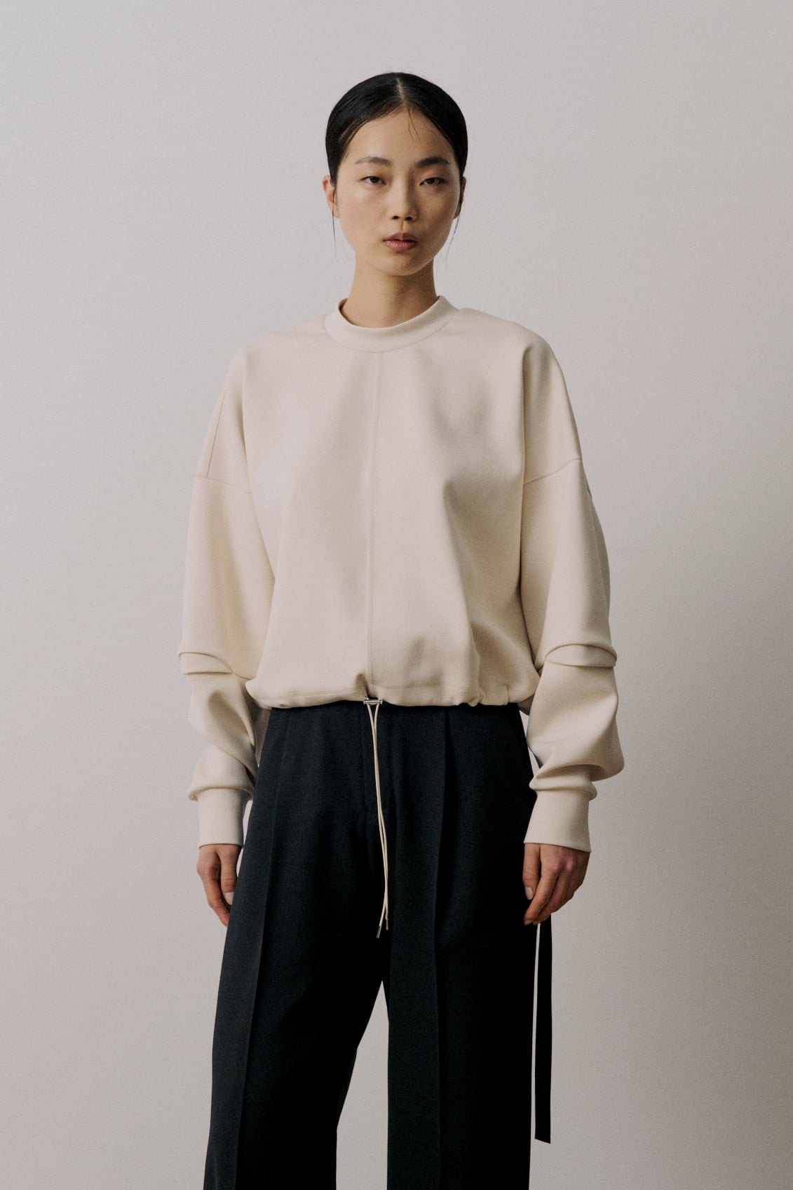 ✨新品未使用✨ Ujoh トップス　ブラック　Mサイズ 25AW EXCLUSIVE!!【UJOH/ウジョー】シャツ Ribbon Cuffs Shirt