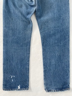 M-210   リーバイス Levis501レギュラー古着 1982年米国製刻印558 W70cm(ぐるり 股下 68cm